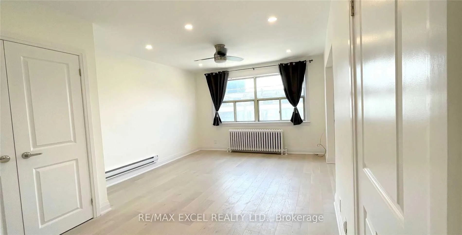 Photo 2 of Unit 1, 981 O'Connor Drive, Toronto, O'Connor-Parkview — HOMEH