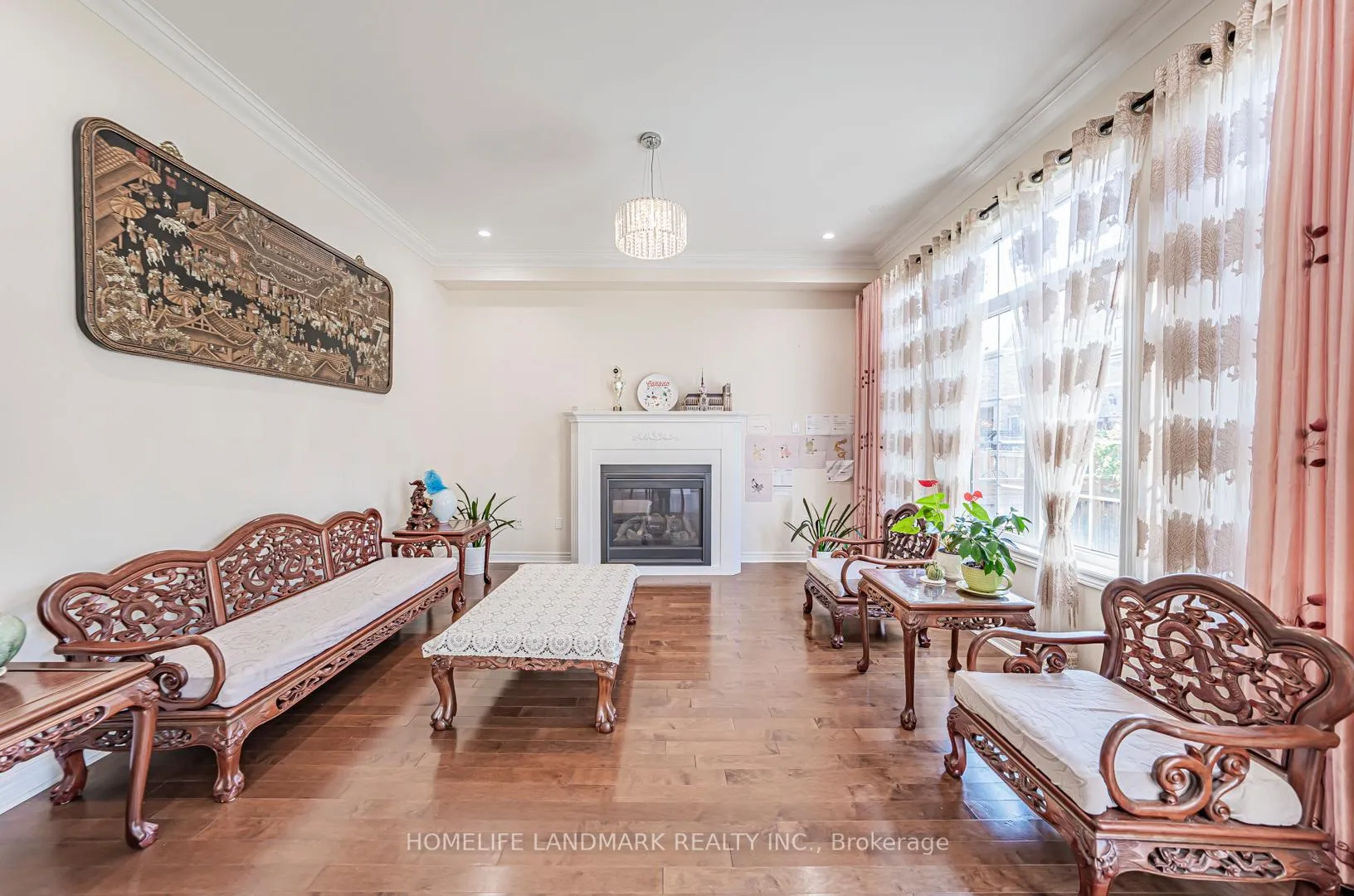 Photo 11 of 68 Randolph Drive, Vaughan, Patterson — HOMEH