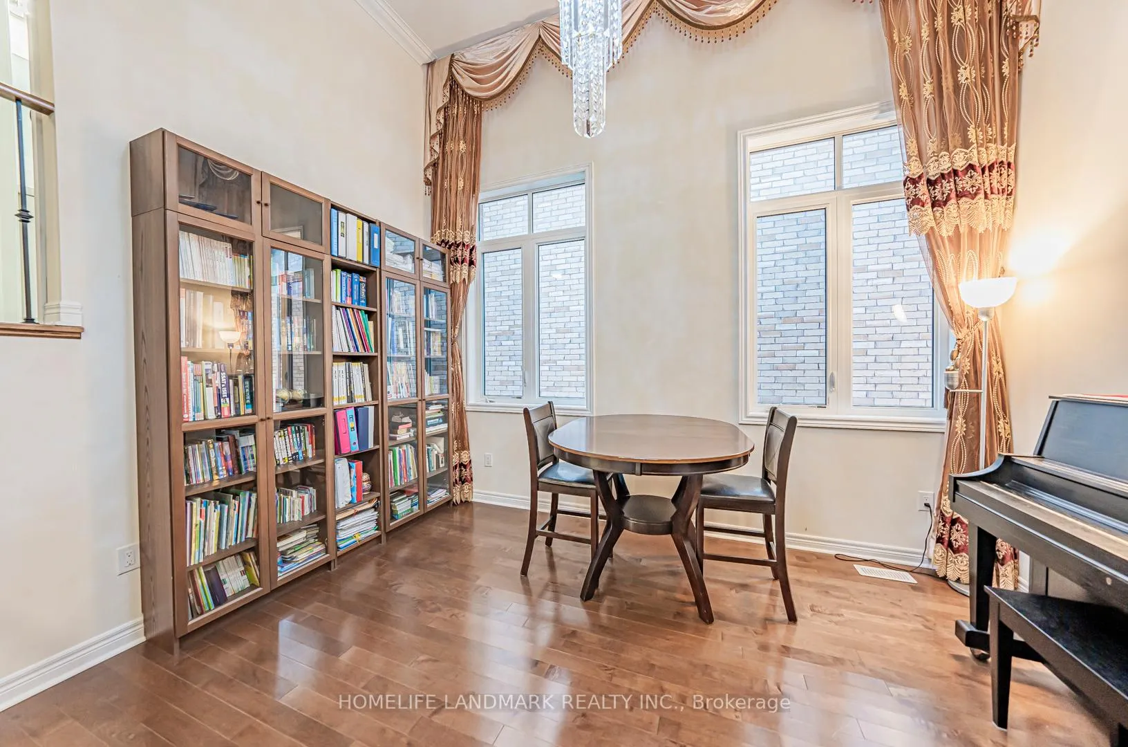 Photo 15 of 68 Randolph Drive, Vaughan, Patterson — HOMEH