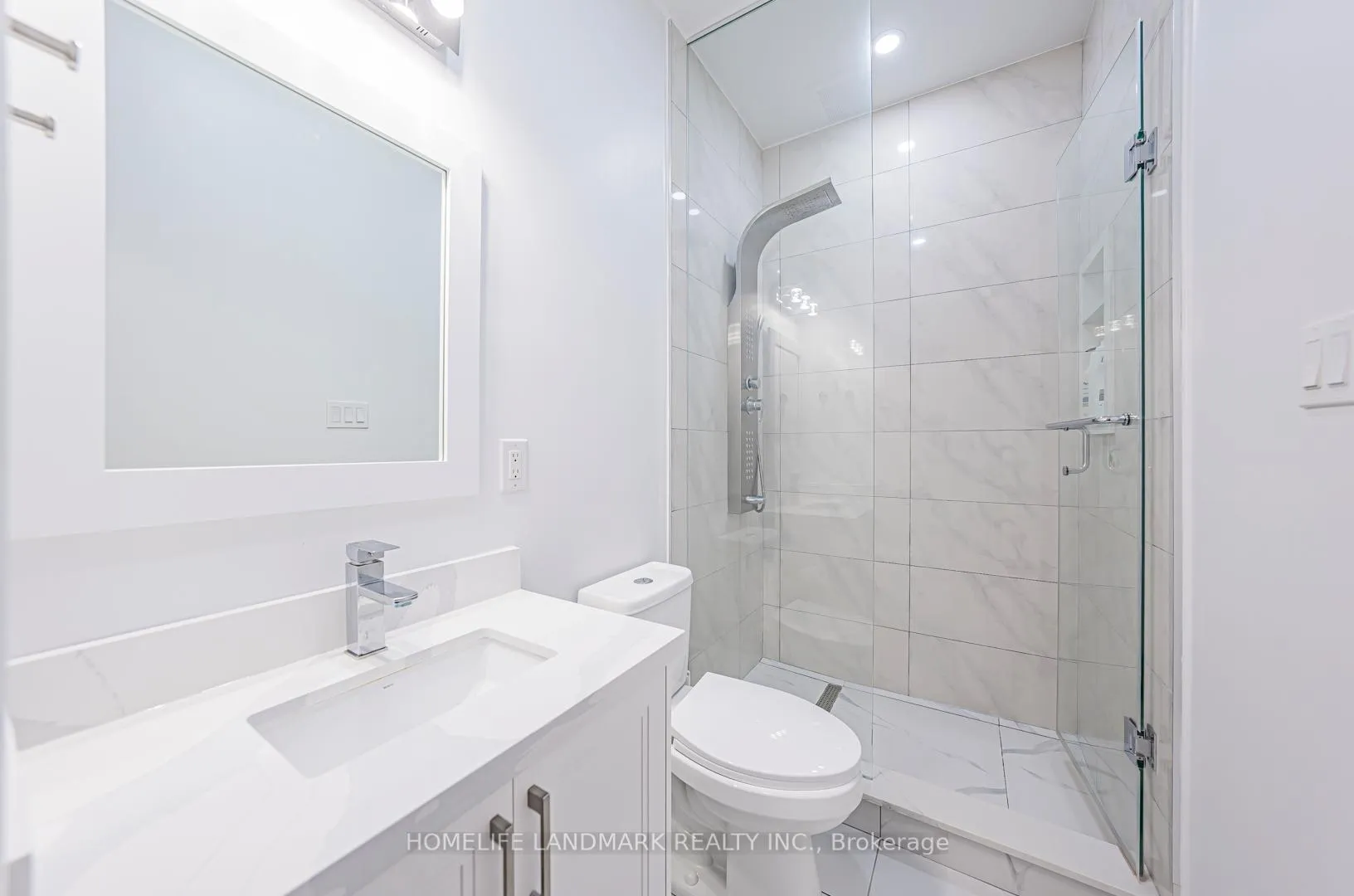 Photo 28 of 68 Randolph Drive, Vaughan, Patterson — HOMEH
