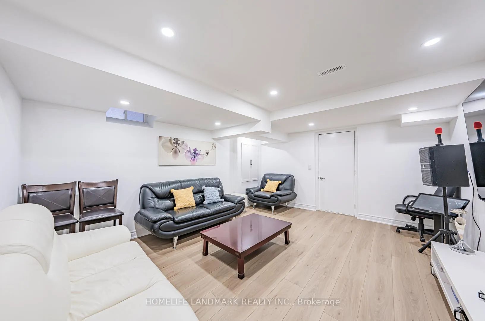 Photo 45 of 68 Randolph Drive, Vaughan, Patterson — HOMEH