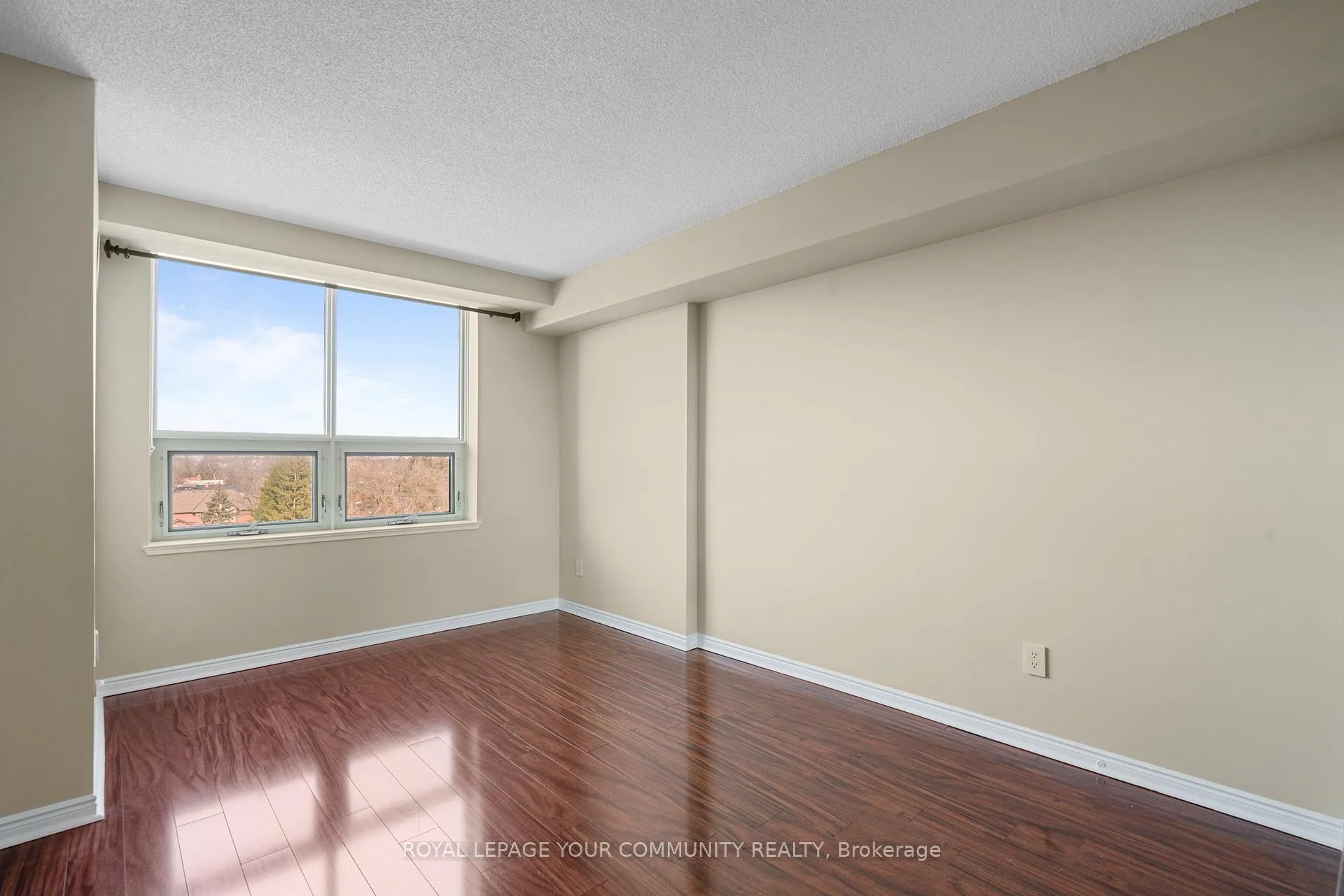 Photo 24 of Unit 611, 14924 Yonge Street, Aurora, Aurora Highlands — HOMEH