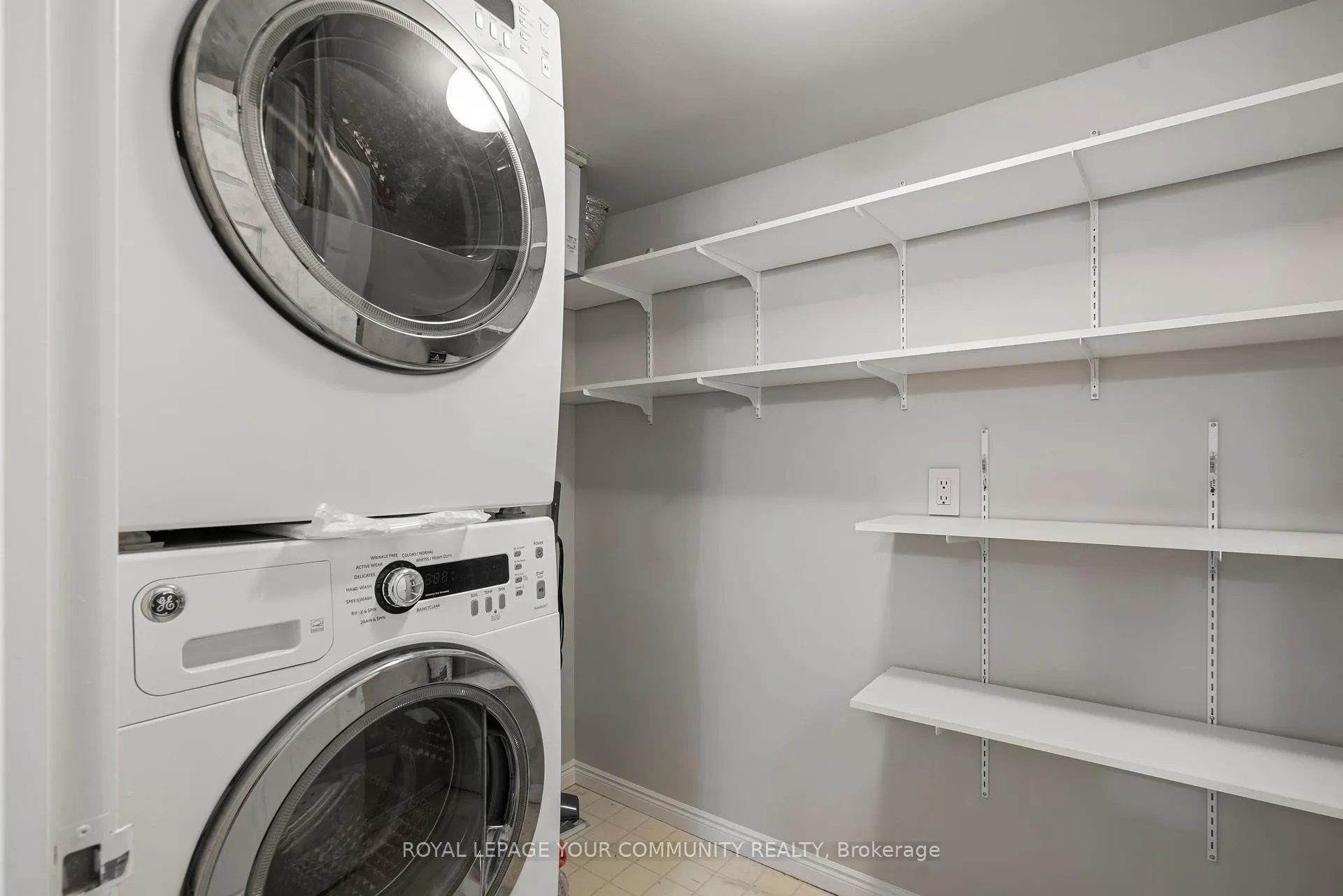 Photo 25 of Unit 611, 14924 Yonge Street, Aurora, Aurora Highlands — HOMEH