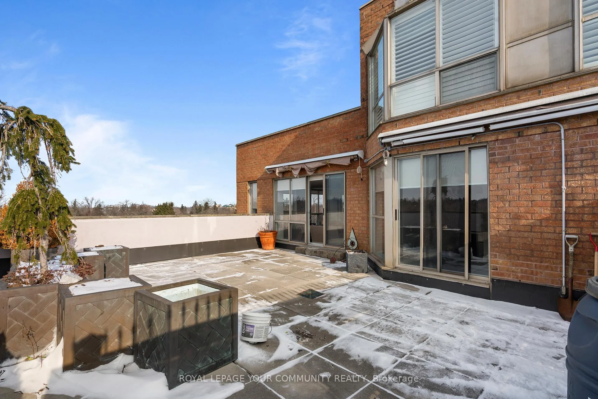 Photo 31 of Unit 611, 14924 Yonge Street, Aurora, Aurora Highlands — HOMEH