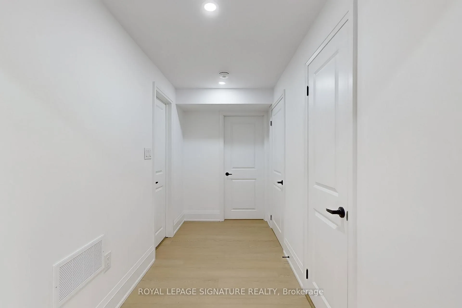 Photo 16 of Unit Bsmt, 1018 Glenbourne Drive, Oshawa, Pinecrest — HOMEH