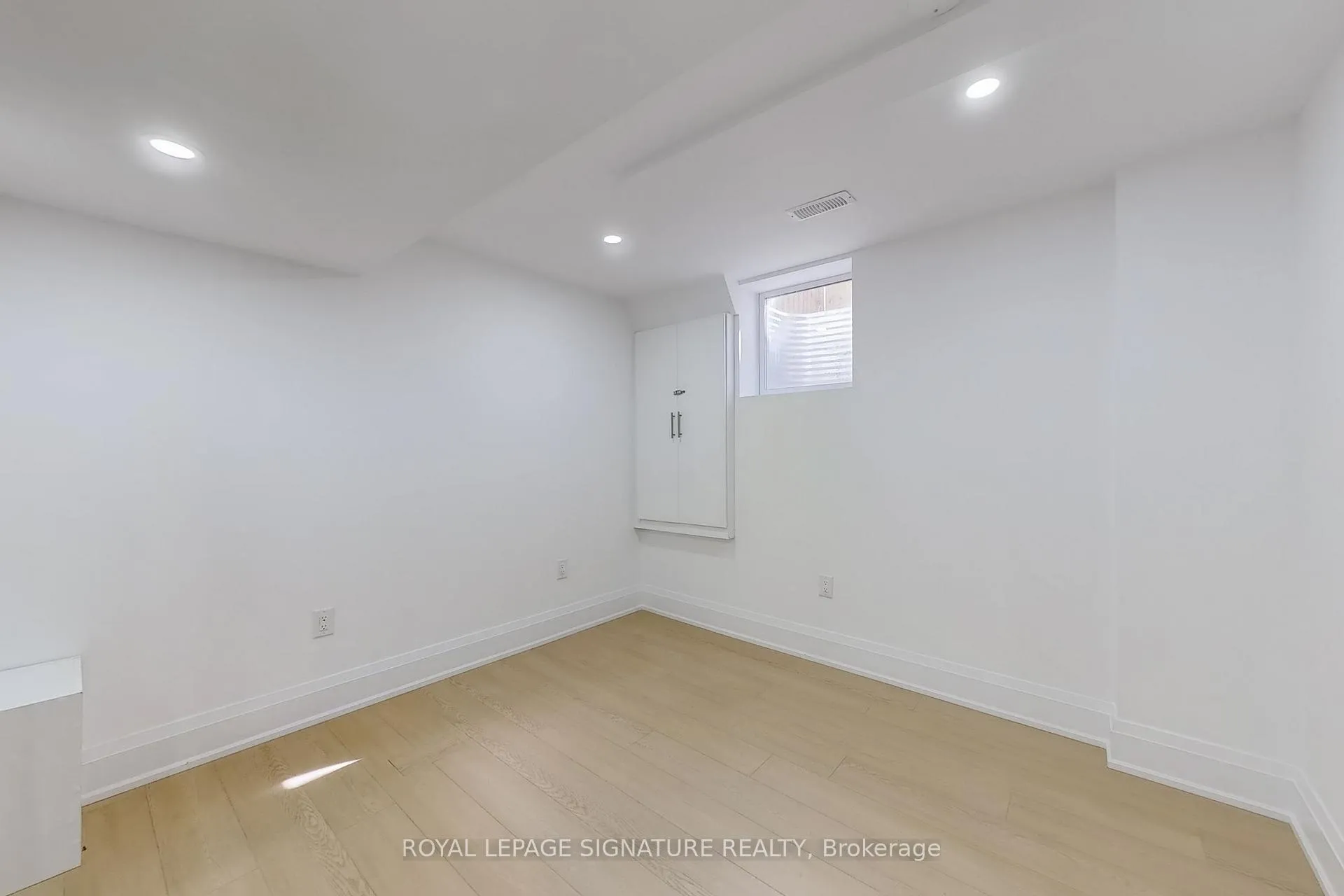 Photo 22 of Unit Bsmt, 1018 Glenbourne Drive, Oshawa, Pinecrest — HOMEH