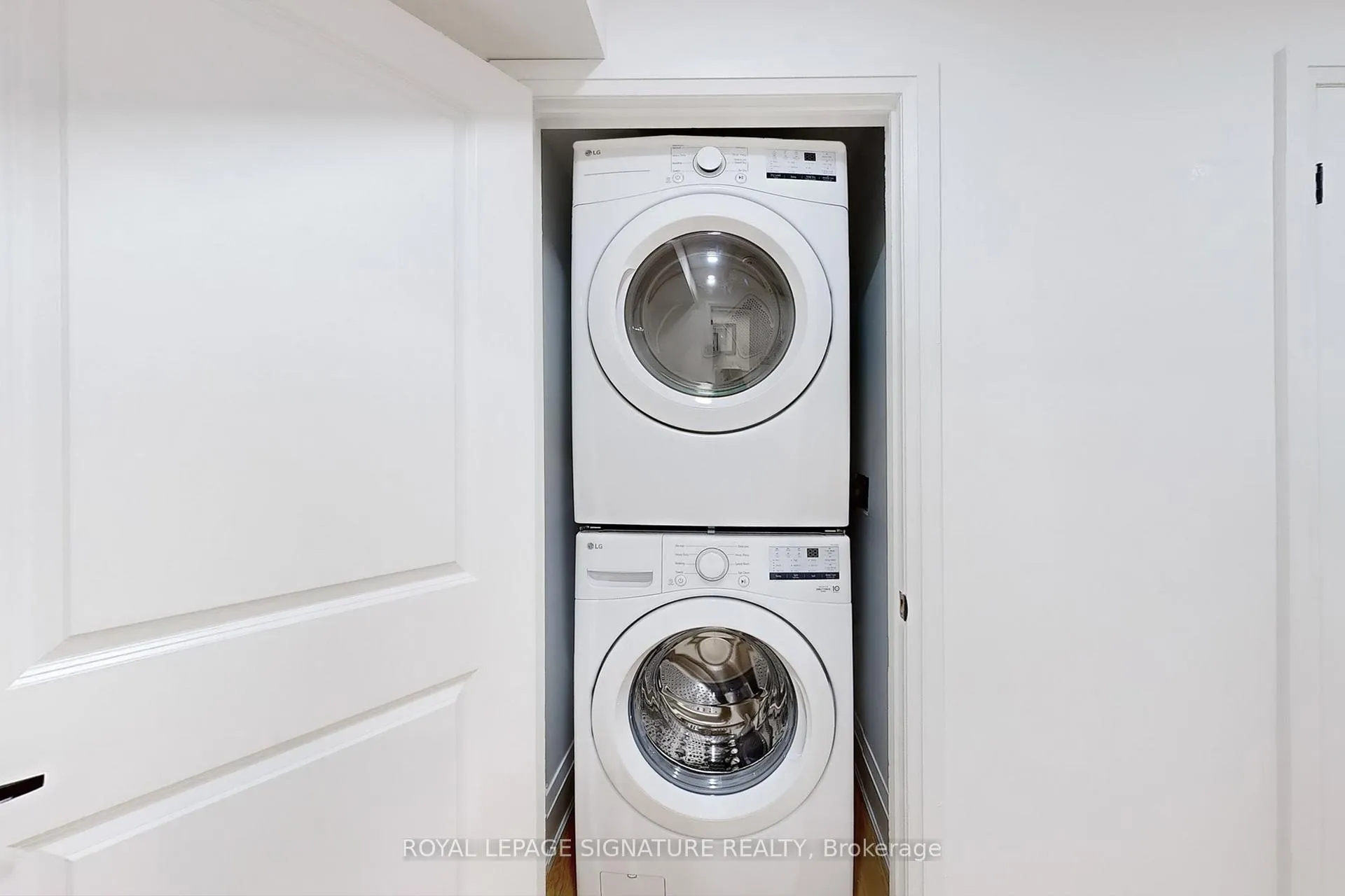 Photo 27 of Unit Bsmt, 1018 Glenbourne Drive, Oshawa, Pinecrest — HOMEH