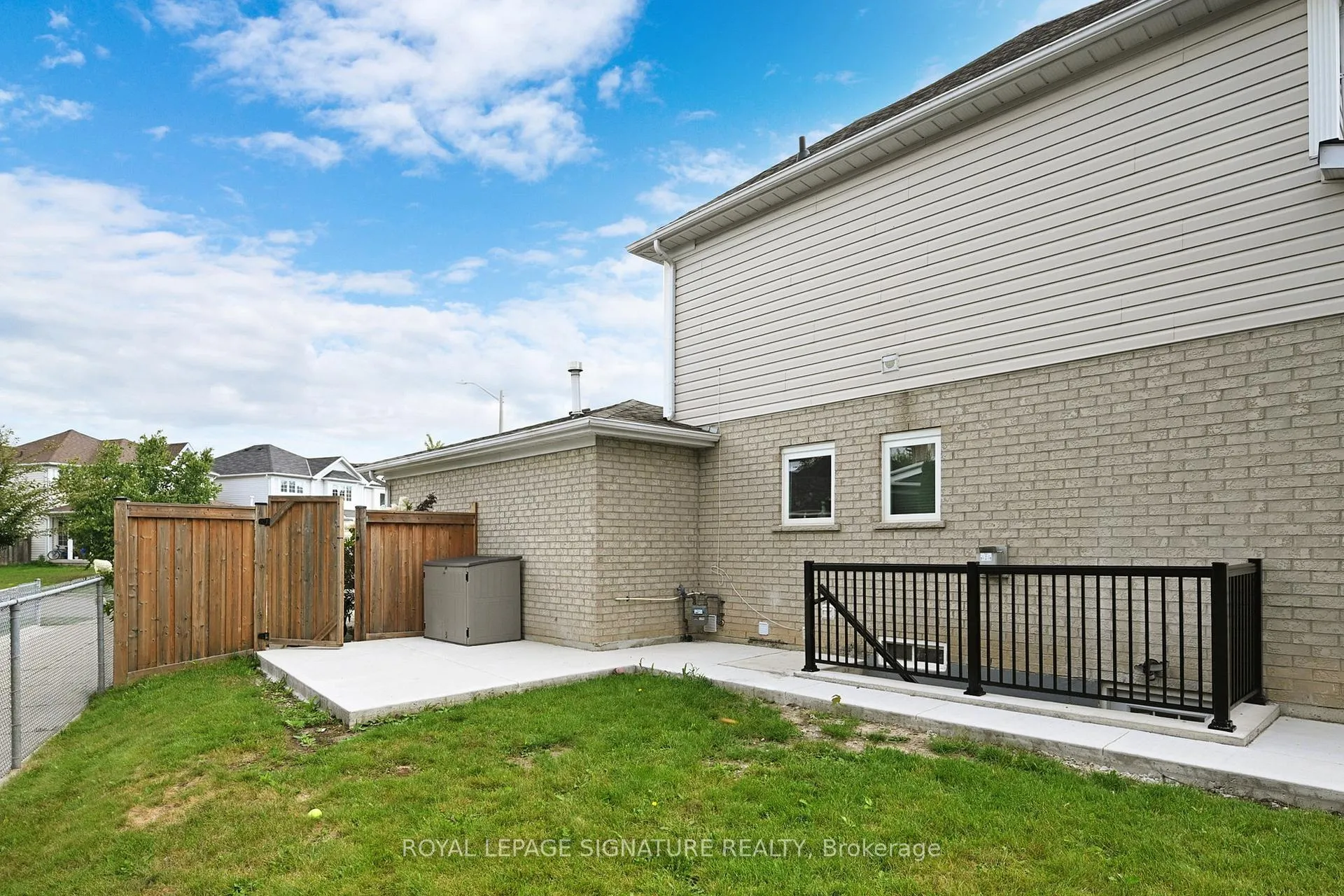 Photo 31 of Unit Bsmt, 1018 Glenbourne Drive, Oshawa, Pinecrest — HOMEH