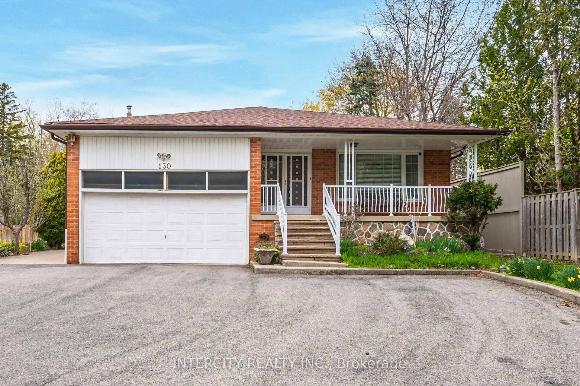 Photo 1 of 130 Centre Street, Vaughan, Uplands — HOMEH