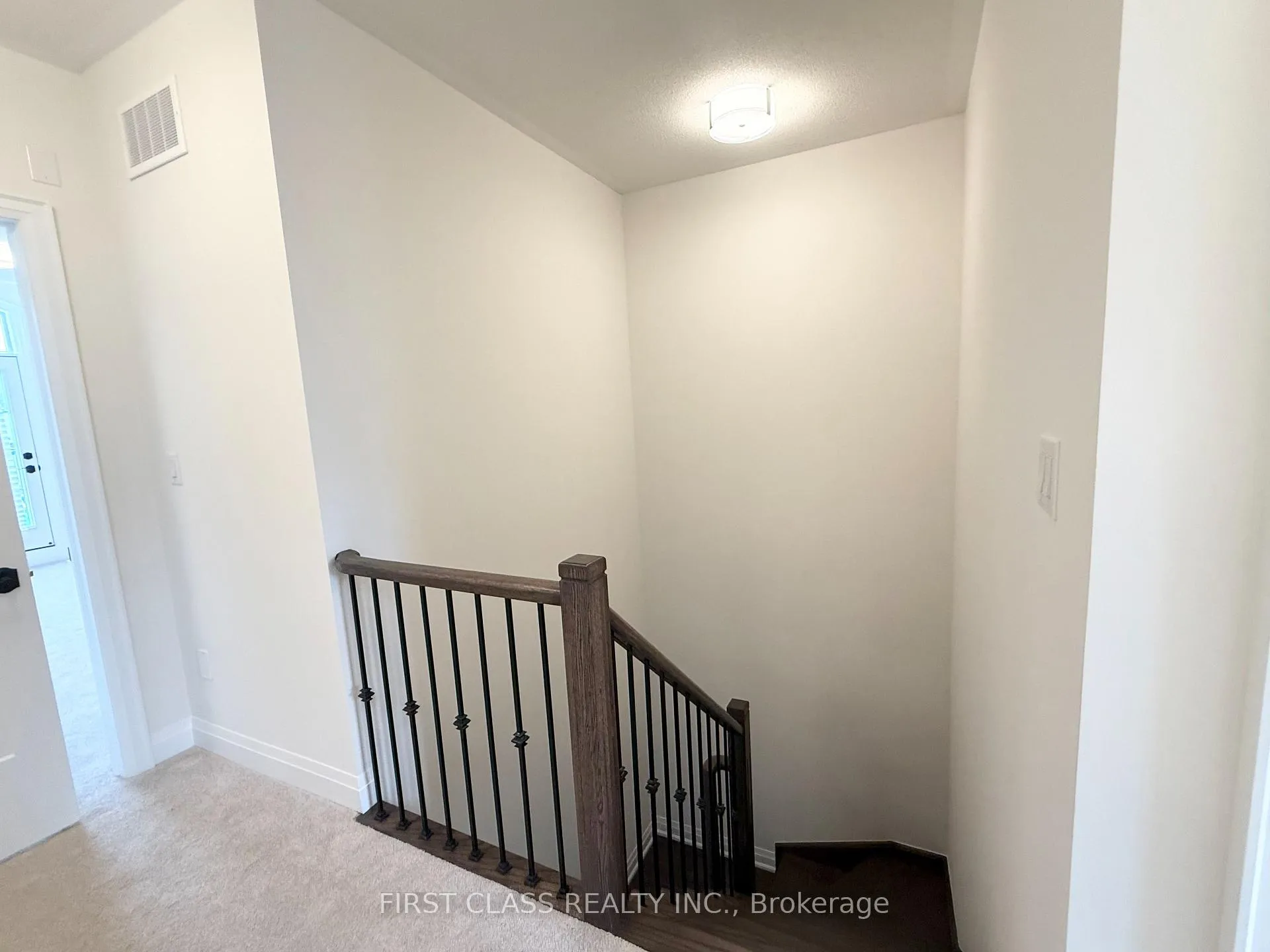 Photo 12 of 12 Abbeyhill Lane, Markham, Angus Glen — HOMEH