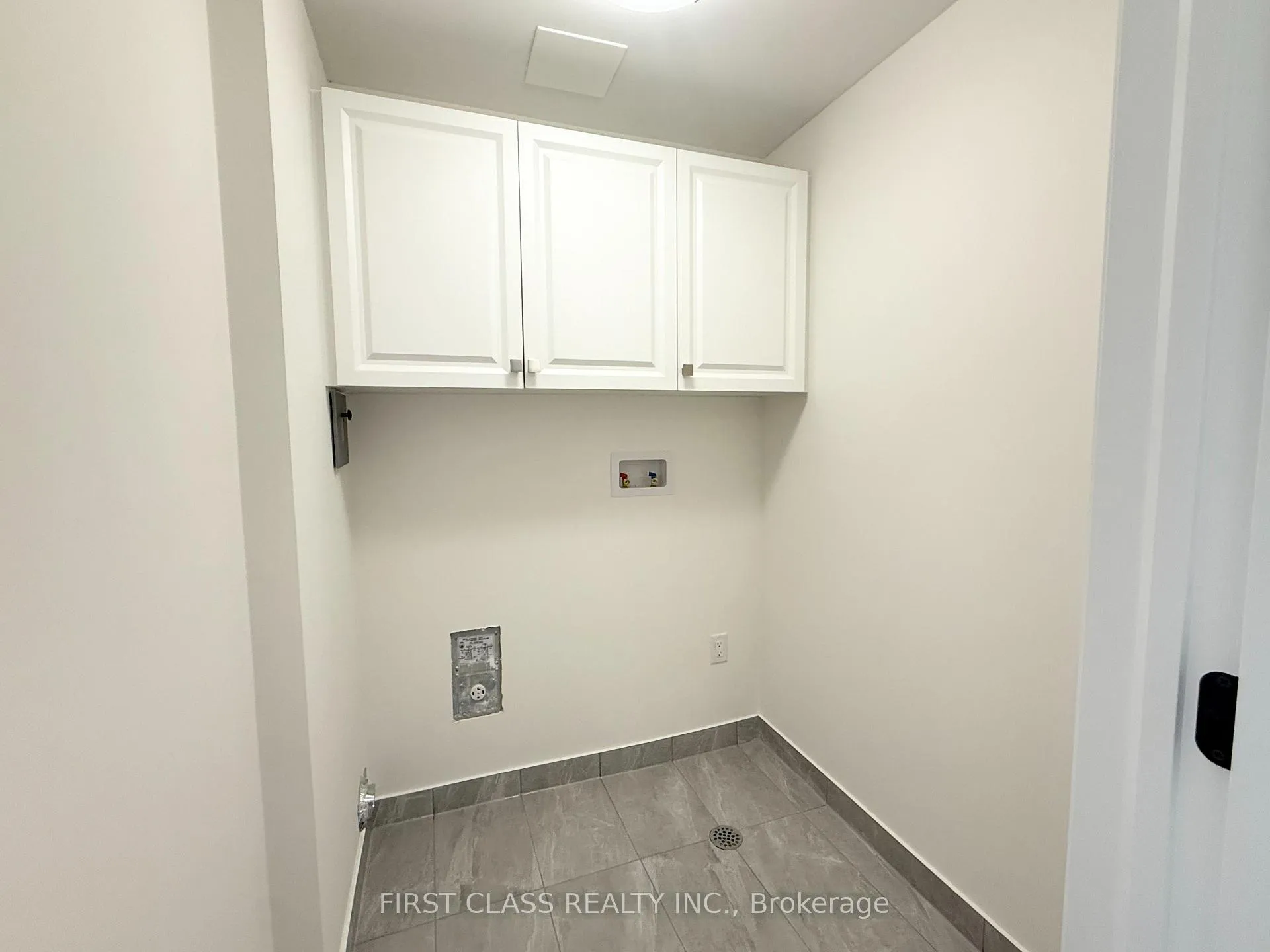 Photo 15 of 12 Abbeyhill Lane, Markham, Angus Glen — HOMEH