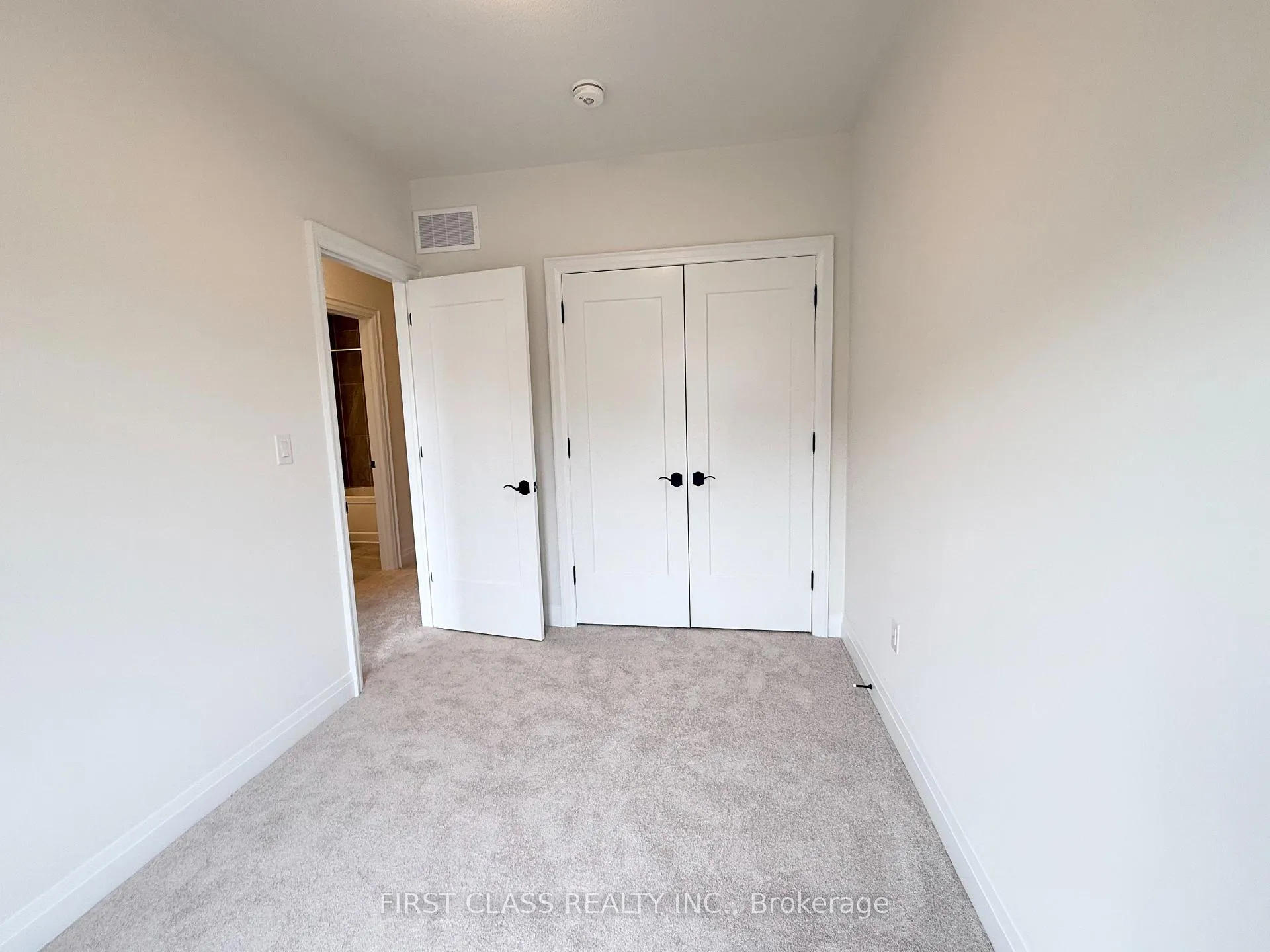 Photo 25 of 12 Abbeyhill Lane, Markham, Angus Glen — HOMEH