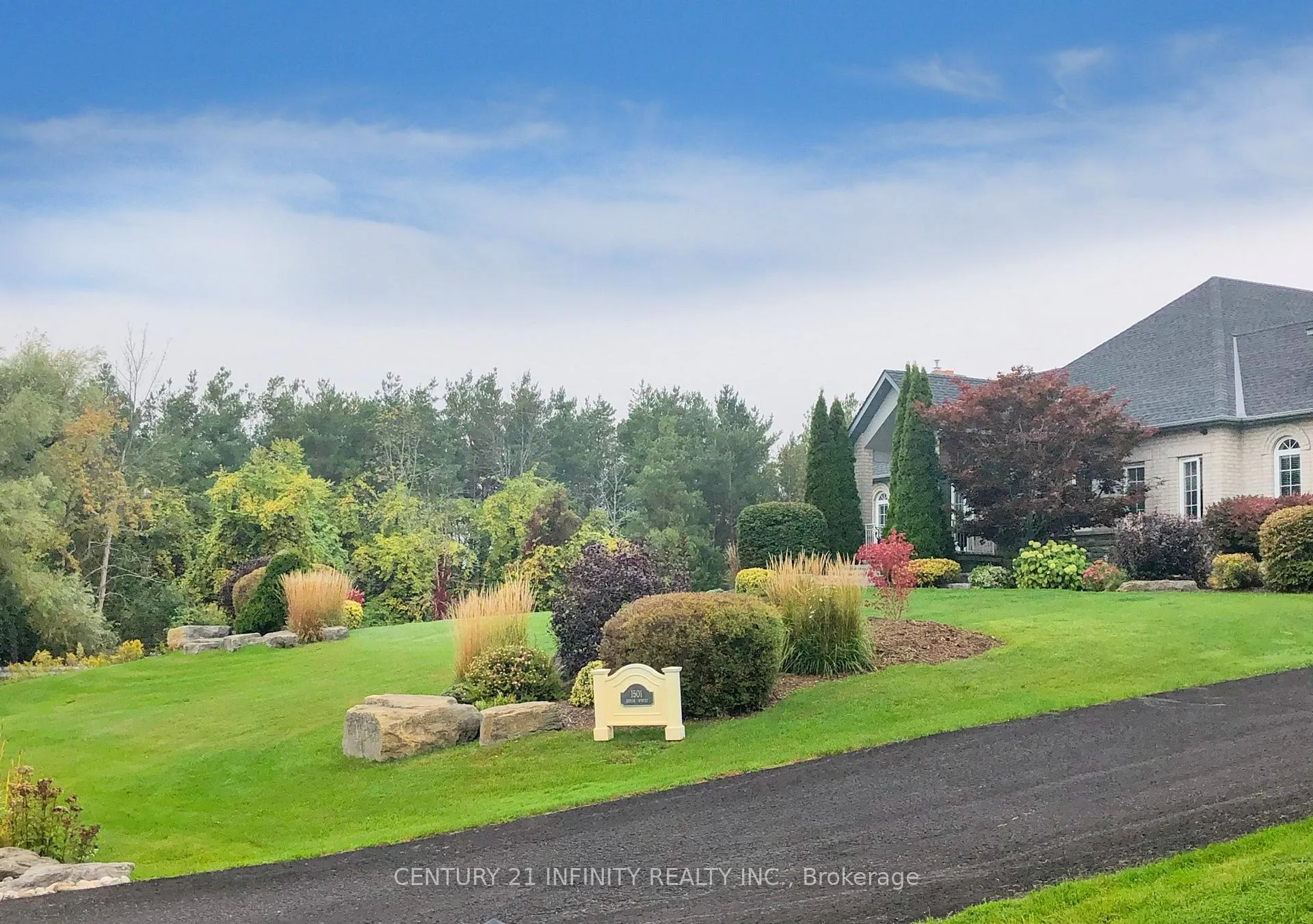 Photo 6 of 1501 Kodiak Street, Pickering, Rural Pickering — HOMEH