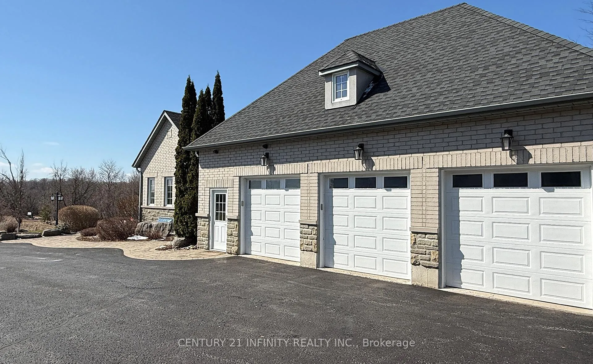 Photo 7 of 1501 Kodiak Street, Pickering, Rural Pickering — HOMEH
