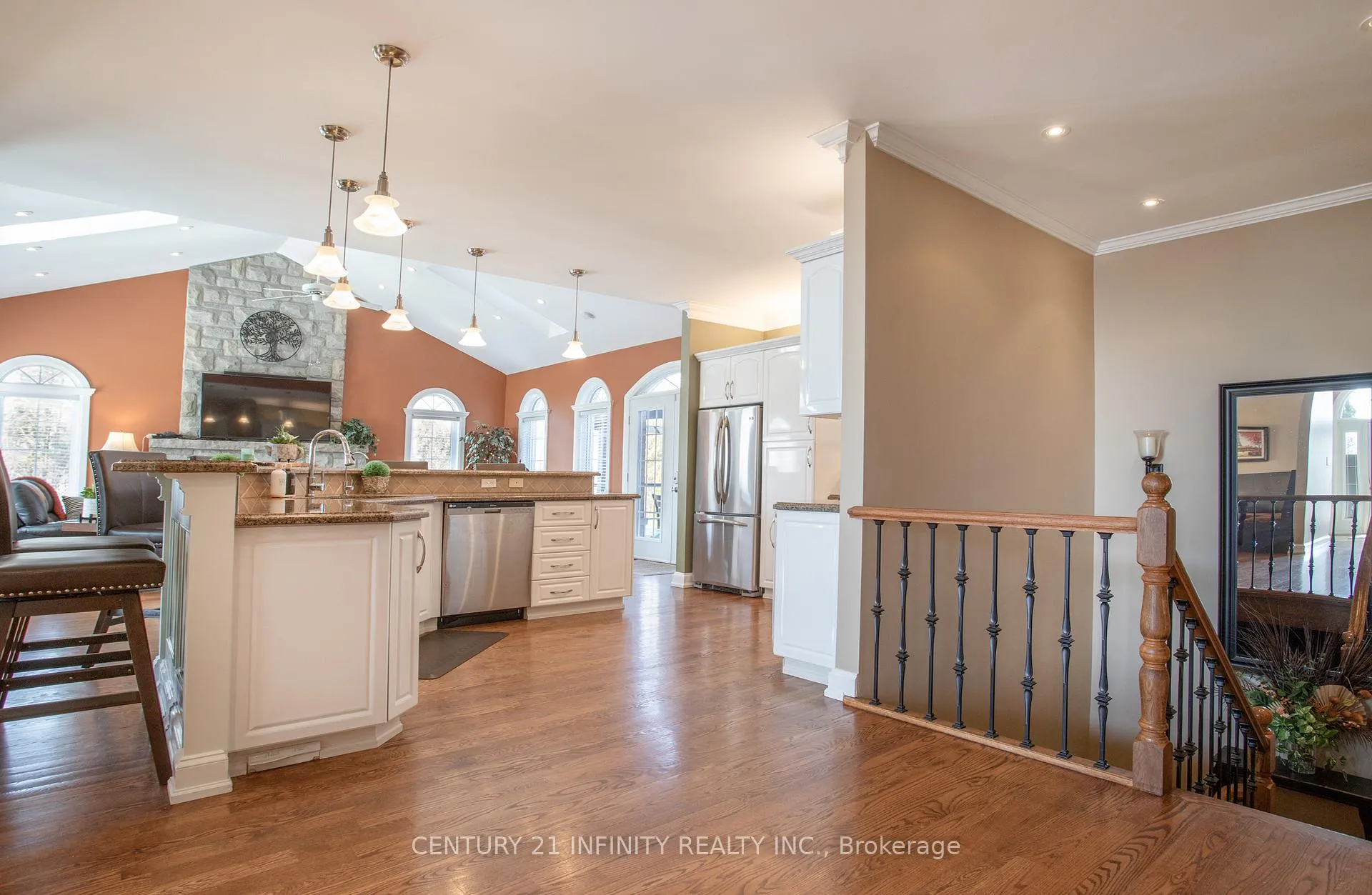 Photo 10 of 1501 Kodiak Street, Pickering, Rural Pickering — HOMEH