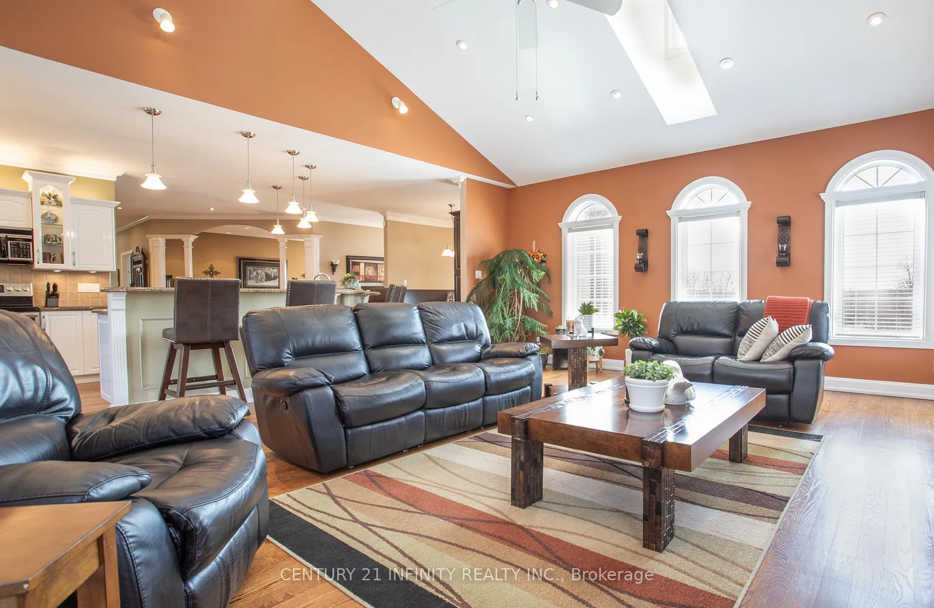 Photo 12 of 1501 Kodiak Street, Pickering, Rural Pickering — HOMEH