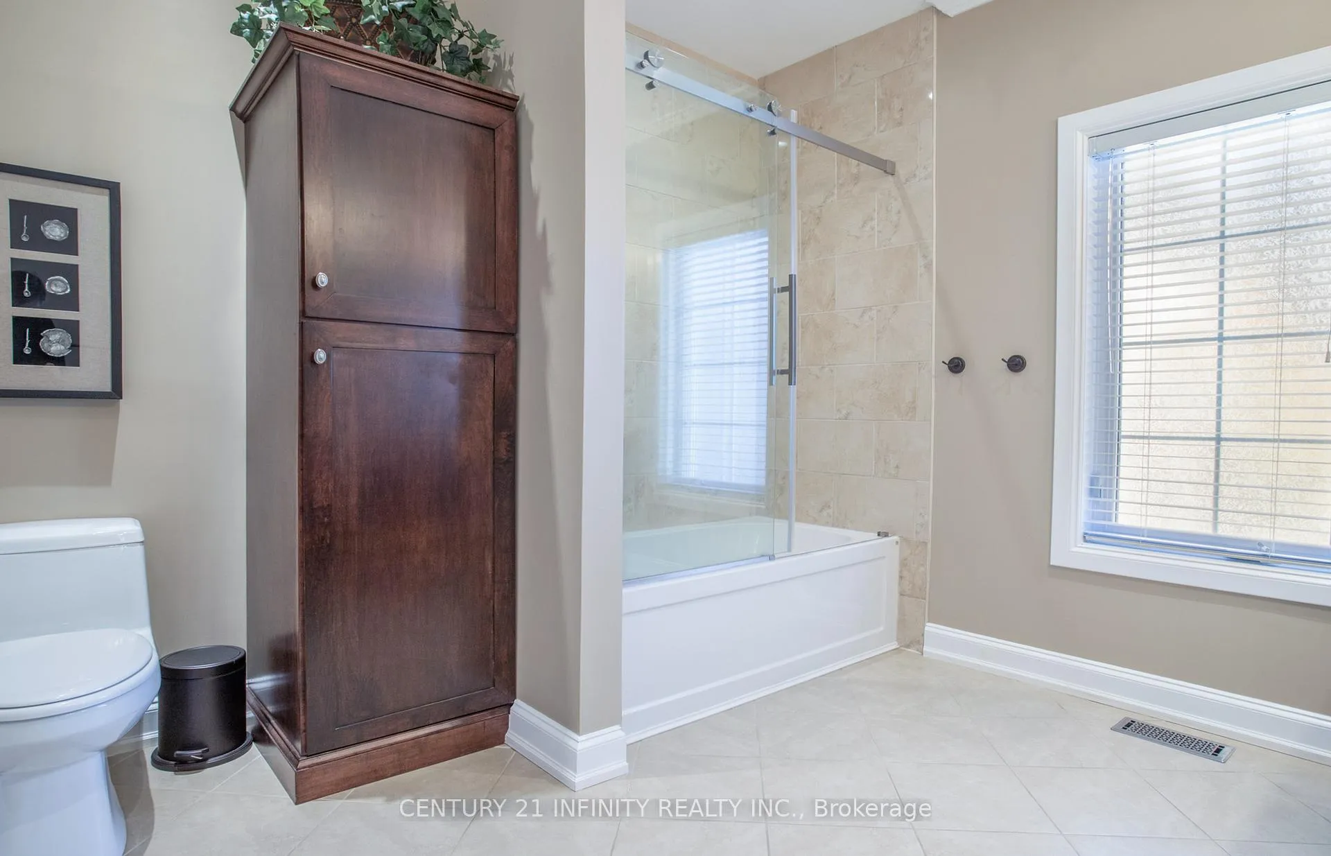 Photo 24 of 1501 Kodiak Street, Pickering, Rural Pickering — HOMEH