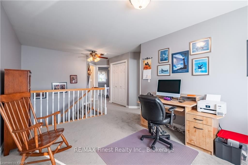 Photo 17 of 236 River Street, Gananoque — HOMEH
