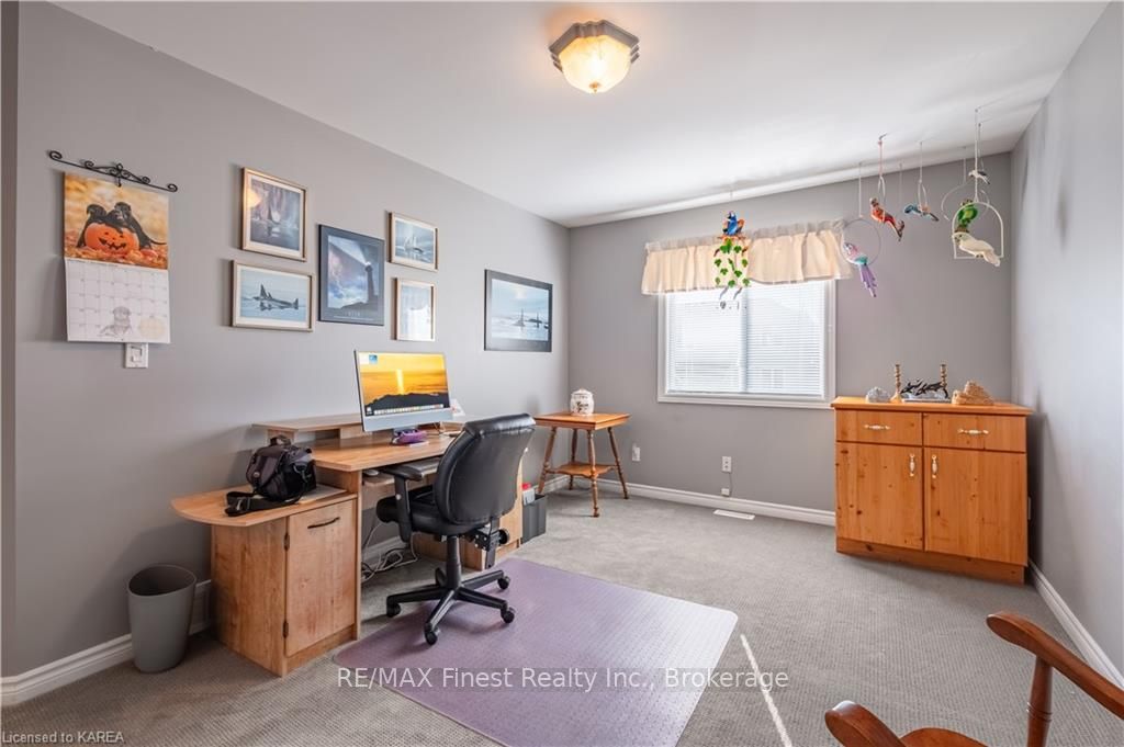 Photo 18 of 236 River Street, Gananoque — HOMEH