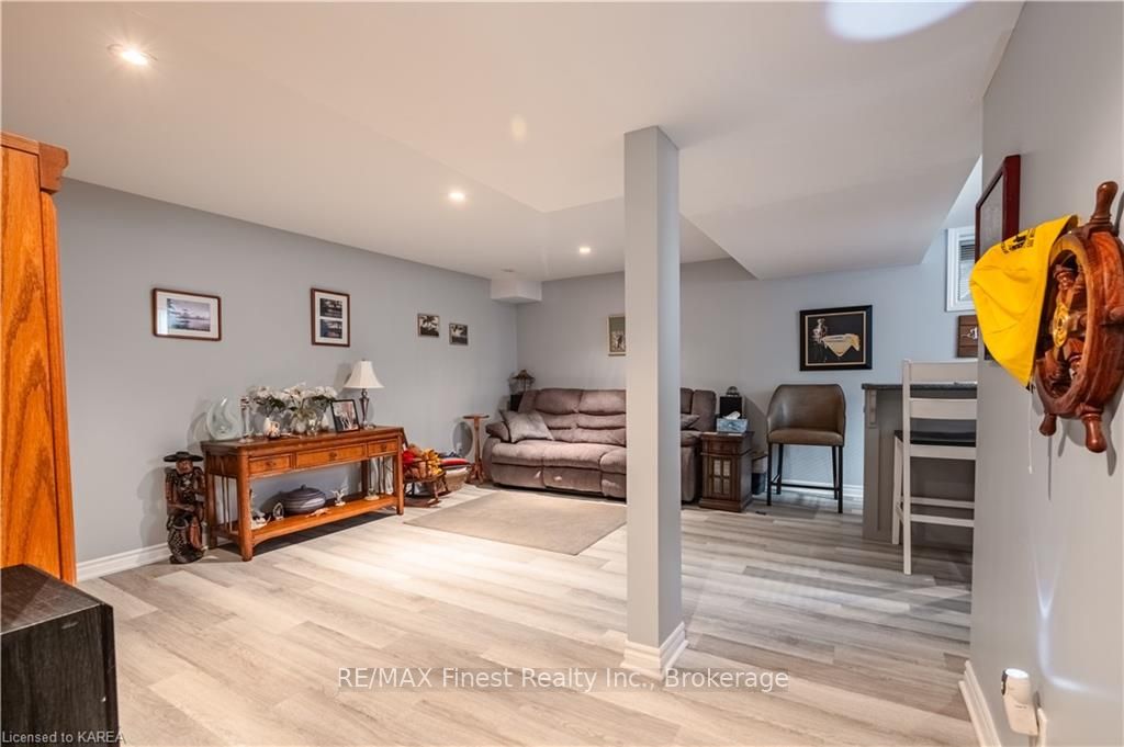 Photo 25 of 236 River Street, Gananoque — HOMEH