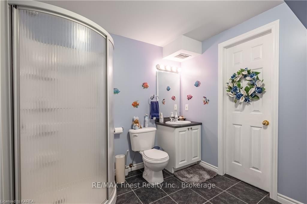 Photo 28 of 236 River Street, Gananoque — HOMEH