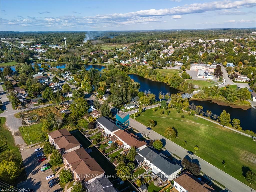 Photo 37 of 236 River Street, Gananoque — HOMEH