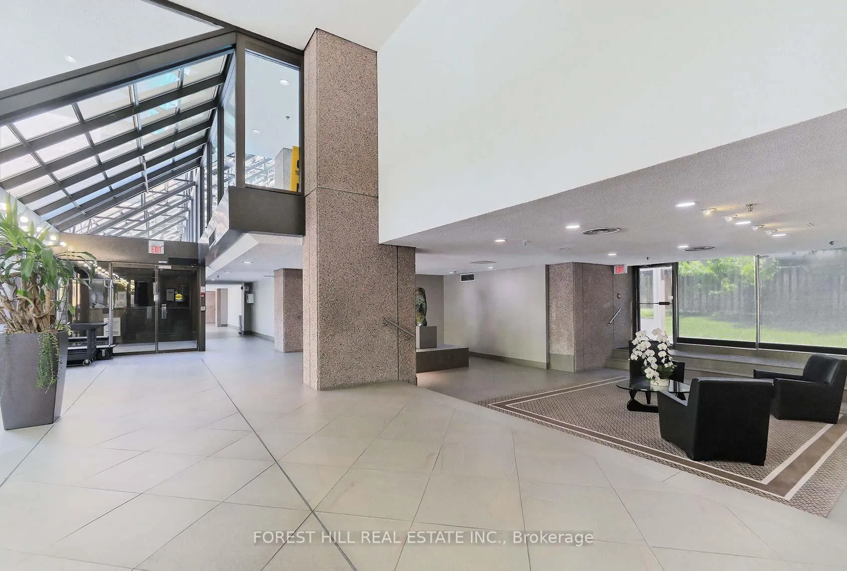 Photo 3 of Unit 901/902, 449 Walmer Road, Toronto, Forest Hill South — HOMEH