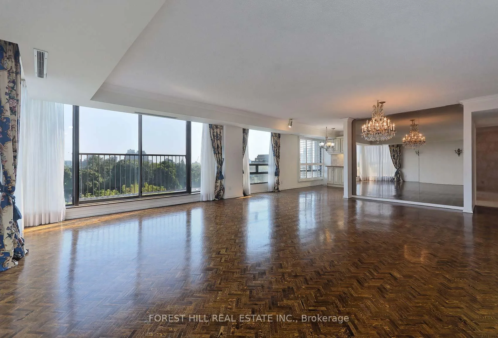 Photo 6 of Unit 901/902, 449 Walmer Road, Toronto, Forest Hill South — HOMEH