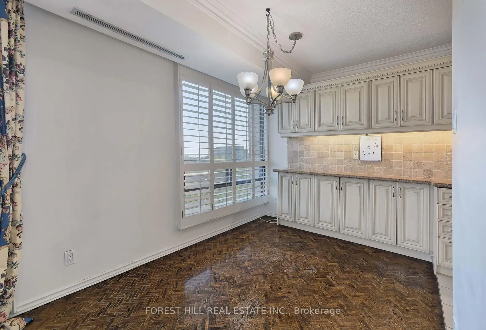 Photo 13 of Unit 901/902, 449 Walmer Road, Toronto, Forest Hill South — HOMEH