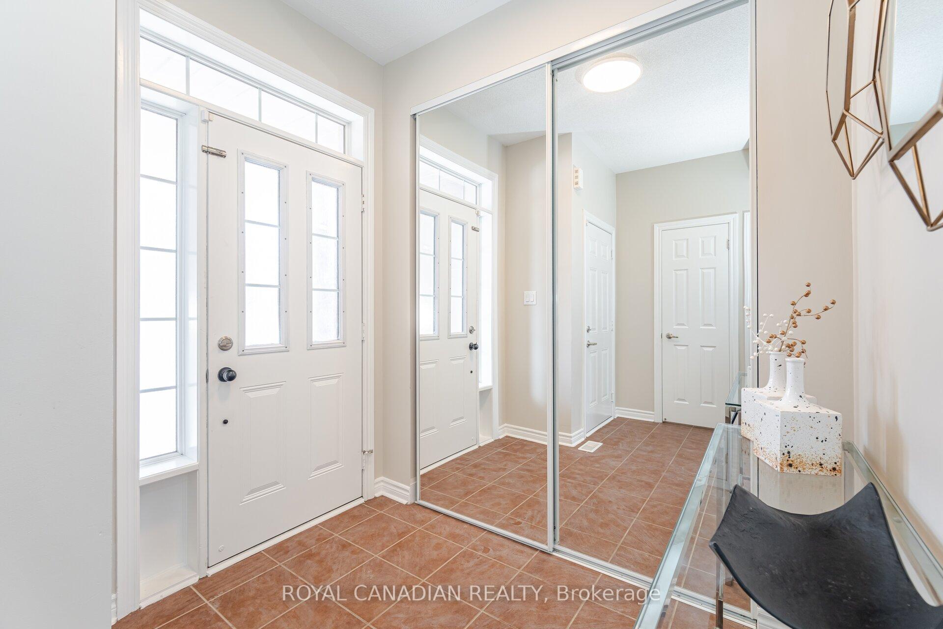 Photo 4 of 20 Horton Street, Ajax, Central East — HOMEH