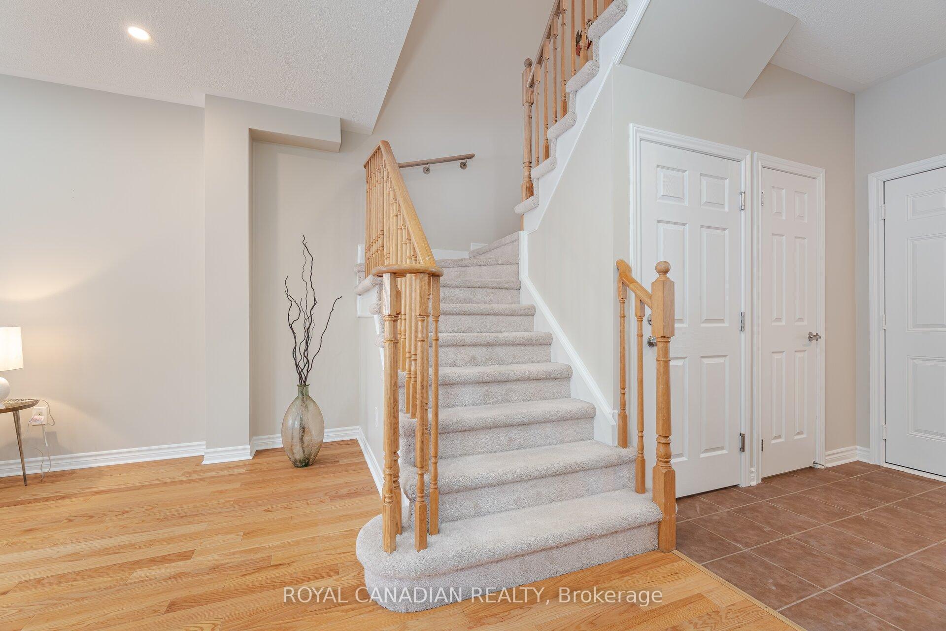 Photo 13 of 20 Horton Street, Ajax, Central East — HOMEH