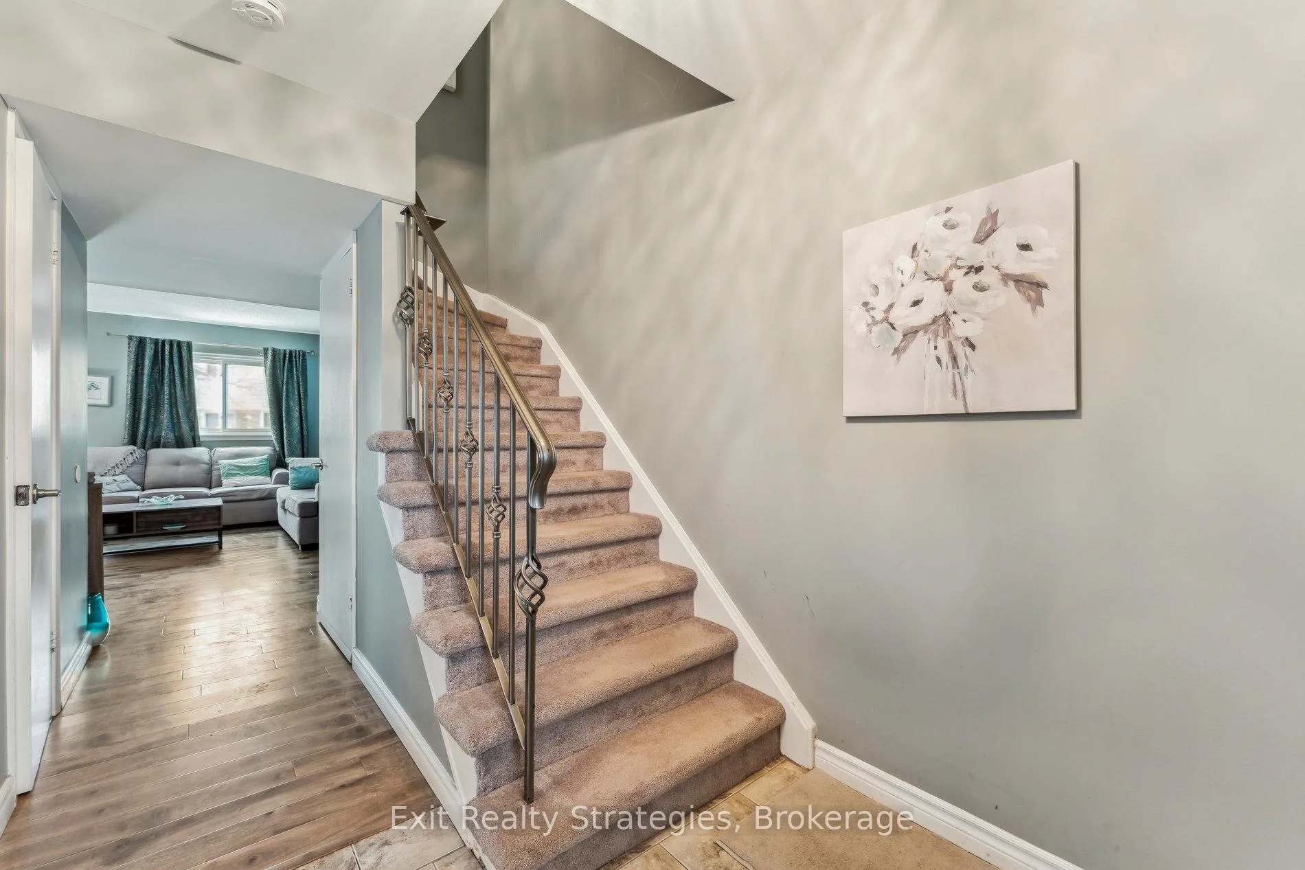 Photo 3 of Unit 78, 900 Central Park Drive N, Brampton, Northgate — HOMEH