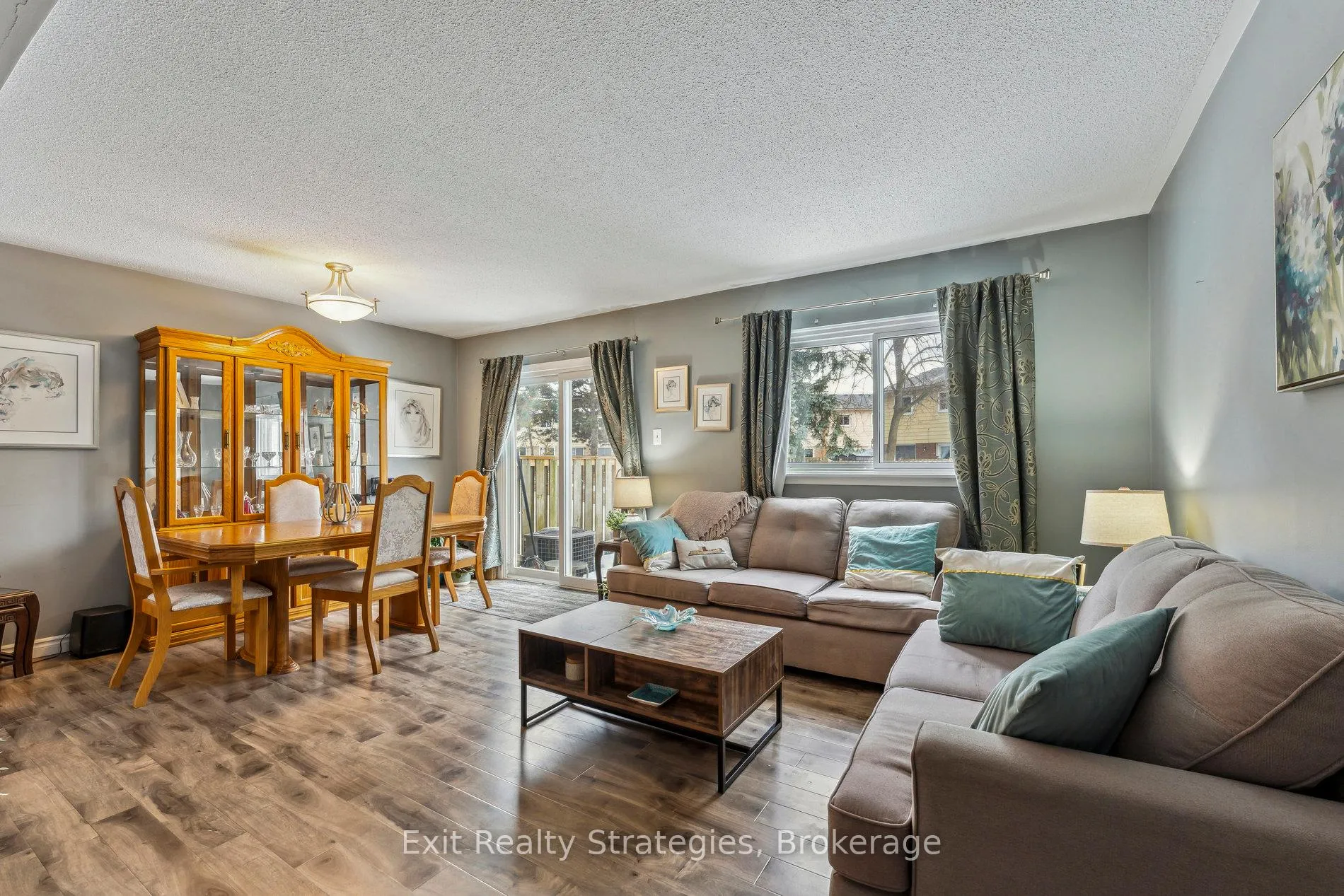 Photo 6 of Unit 78, 900 Central Park Drive N, Brampton, Northgate — HOMEH