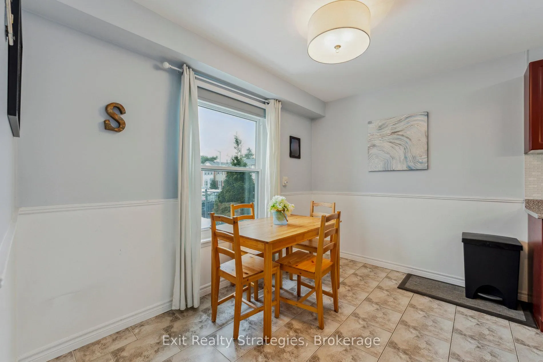 Photo 7 of Unit 78, 900 Central Park Drive N, Brampton, Northgate — HOMEH