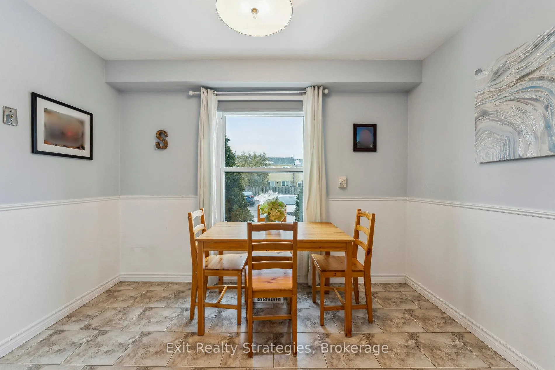 Photo 8 of Unit 78, 900 Central Park Drive N, Brampton, Northgate — HOMEH