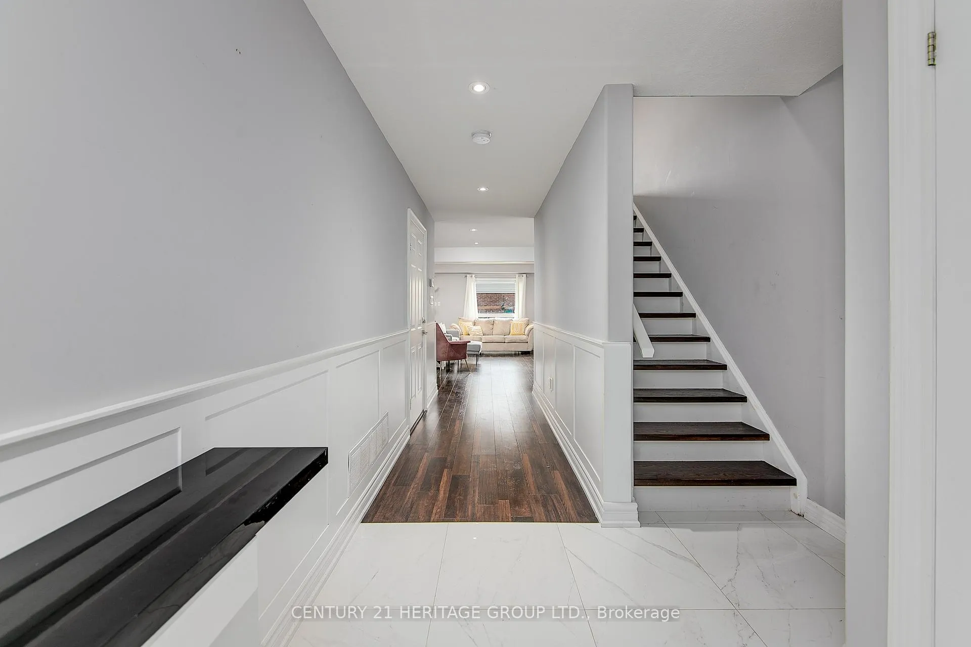 Photo 5 of 70 Falkner Road, New Tecumseth, Alliston — HOMEH