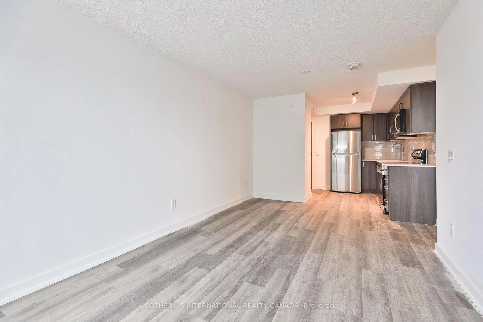 Photo 11 of Unit 2305, 1435 Celebration Drive, Pickering, Bay Ridges — HOMEH