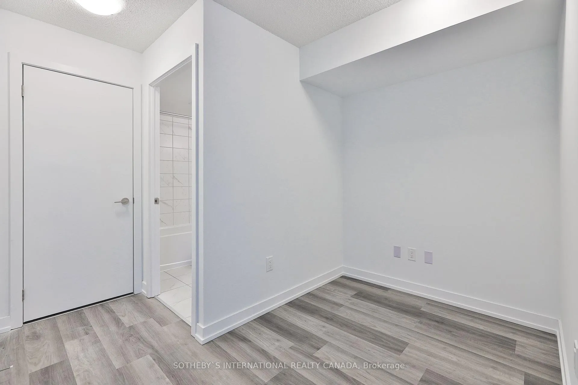 Photo 13 of Unit 2305, 1435 Celebration Drive, Pickering, Bay Ridges — HOMEH