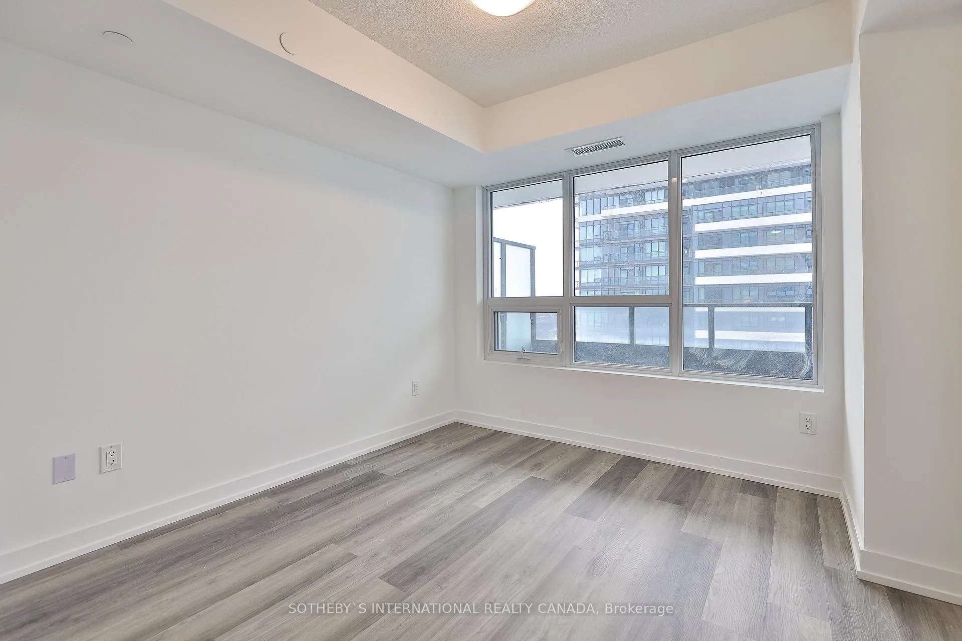 Photo 17 of Unit 2305, 1435 Celebration Drive, Pickering, Bay Ridges — HOMEH