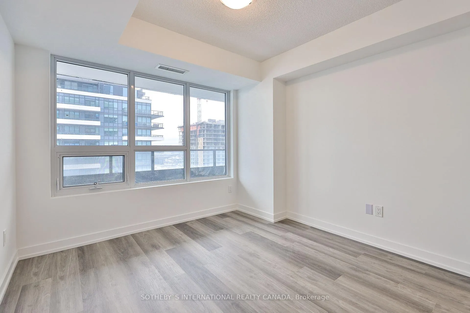 Photo 18 of Unit 2305, 1435 Celebration Drive, Pickering, Bay Ridges — HOMEH