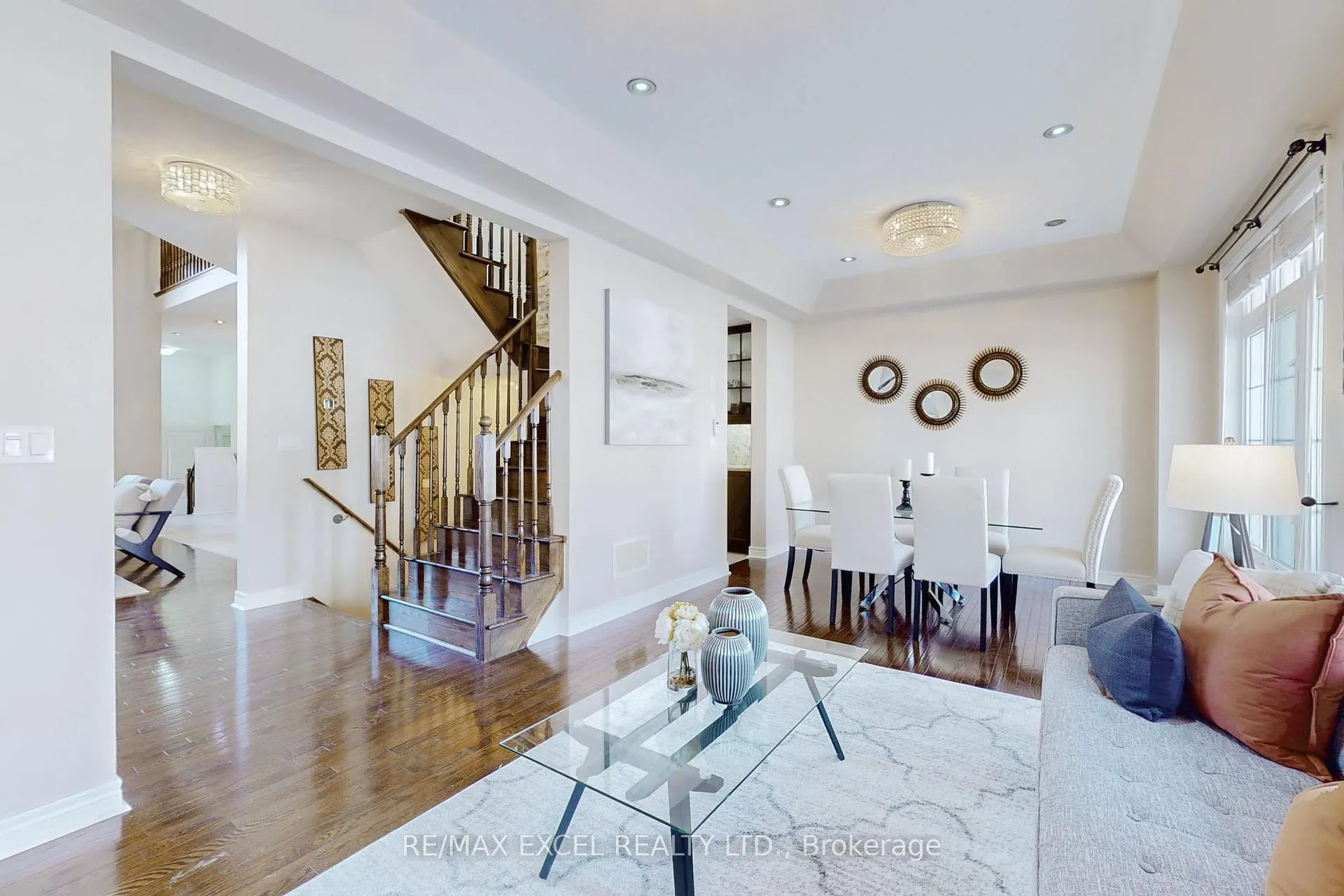 Photo 3 of 553 Riverlands Avenue, Markham, Cornell — HOMEH