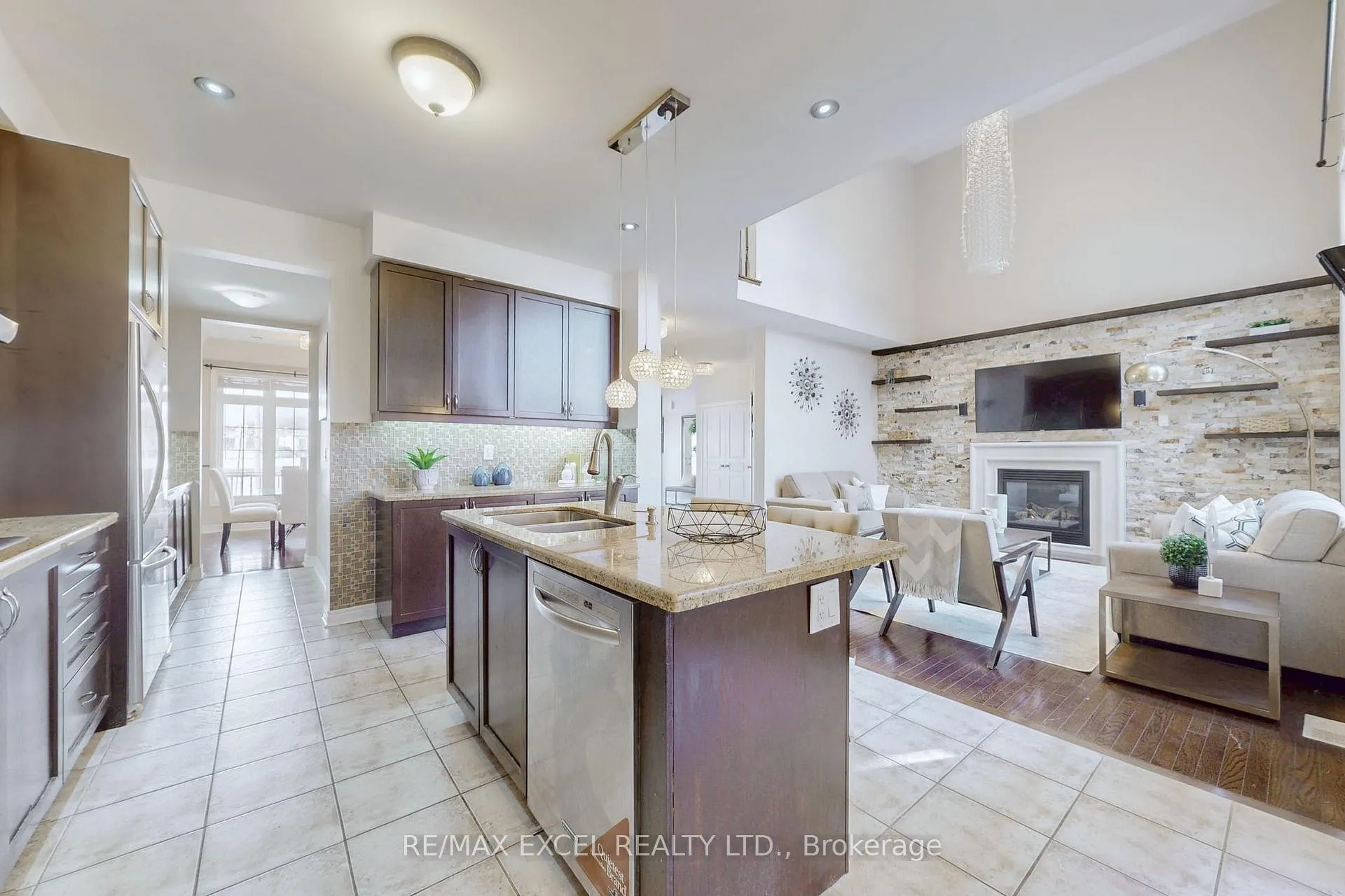 Photo 12 of 553 Riverlands Avenue, Markham, Cornell — HOMEH