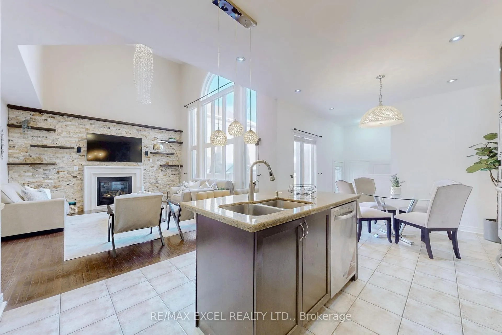Photo 15 of 553 Riverlands Avenue, Markham, Cornell — HOMEH