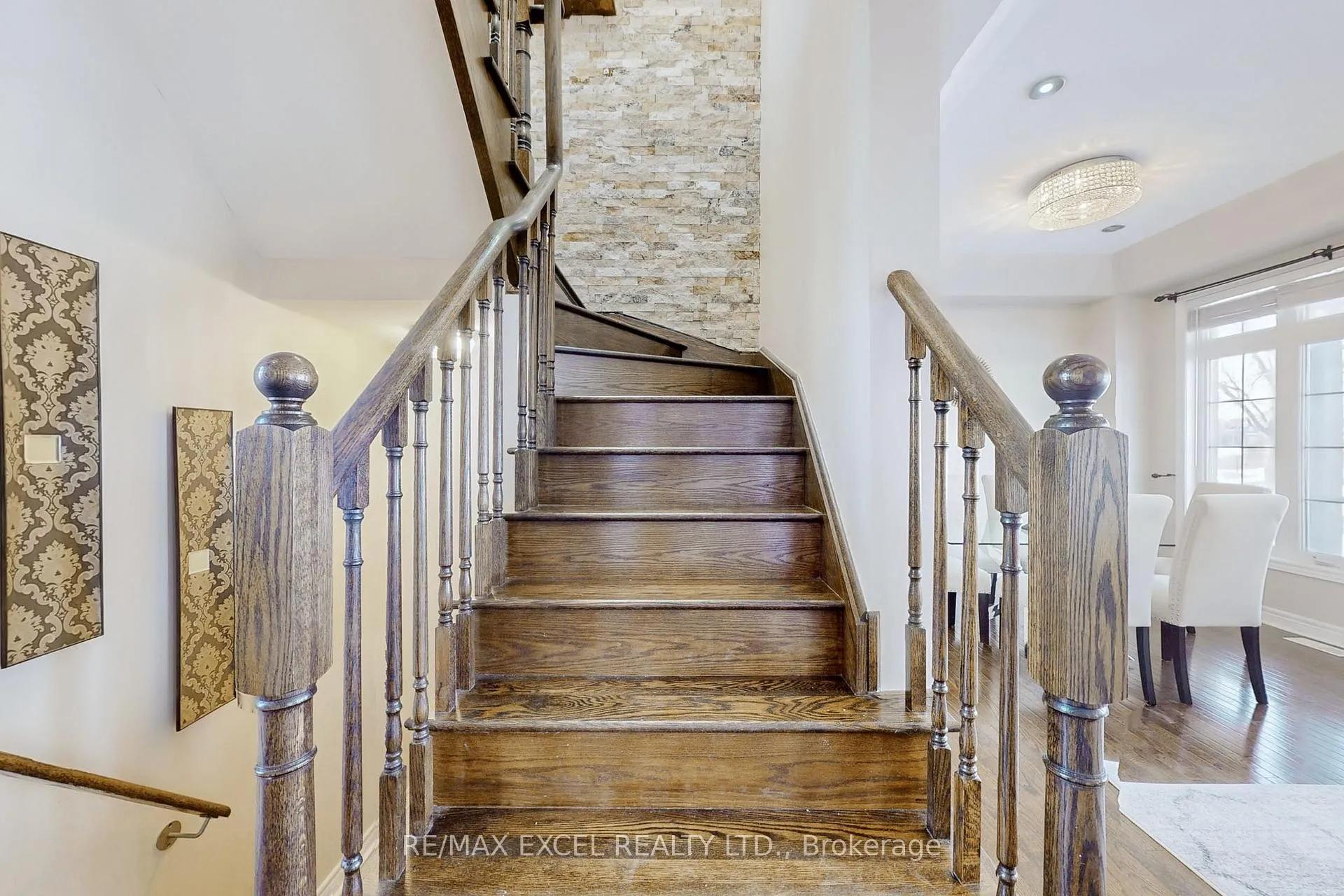 Photo 19 of 553 Riverlands Avenue, Markham, Cornell — HOMEH