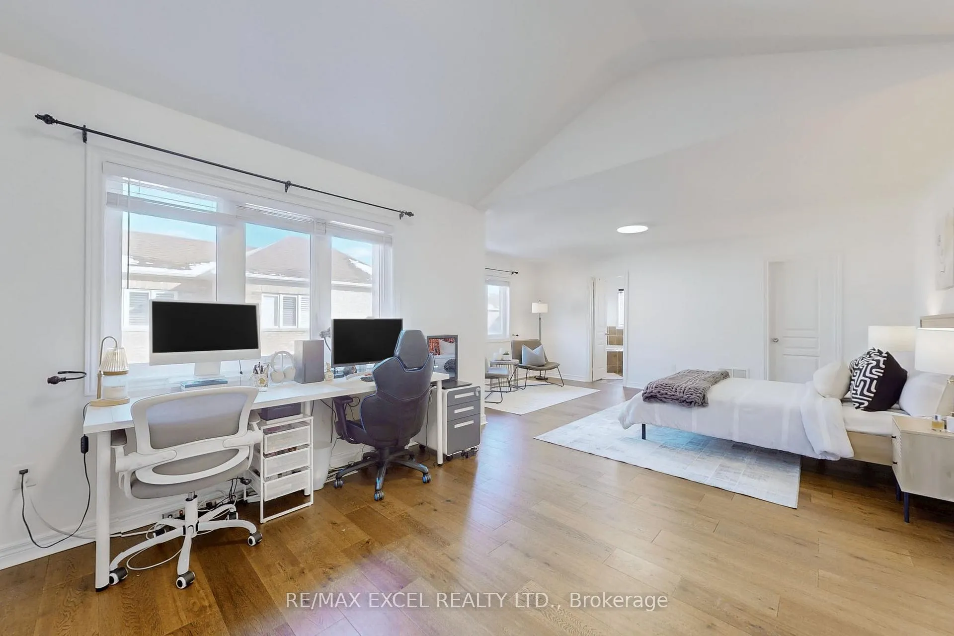 Photo 24 of 553 Riverlands Avenue, Markham, Cornell — HOMEH