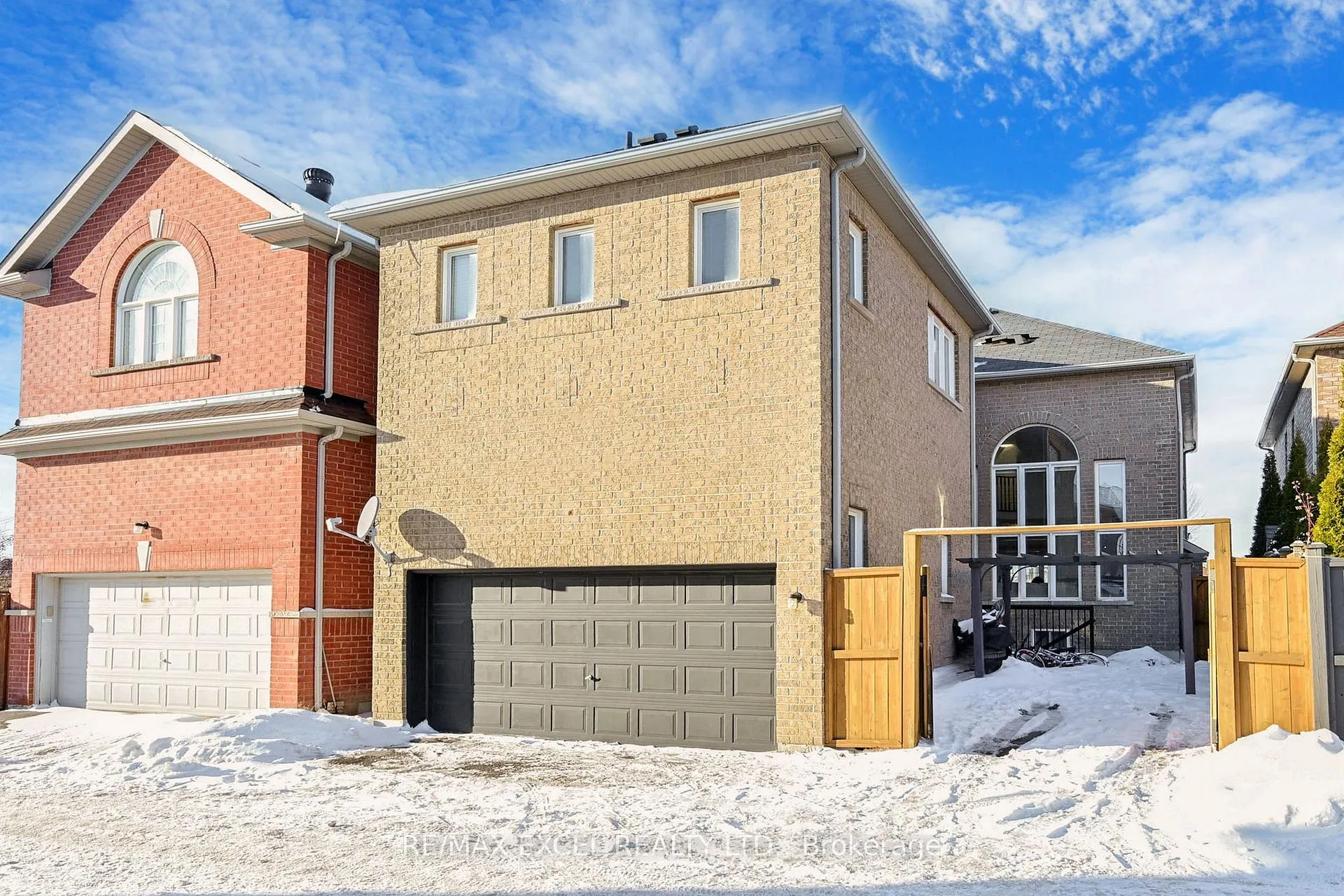 Photo 33 of 553 Riverlands Avenue, Markham, Cornell — HOMEH