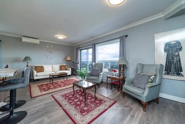 Front of Unit 603, 350 Concession Street