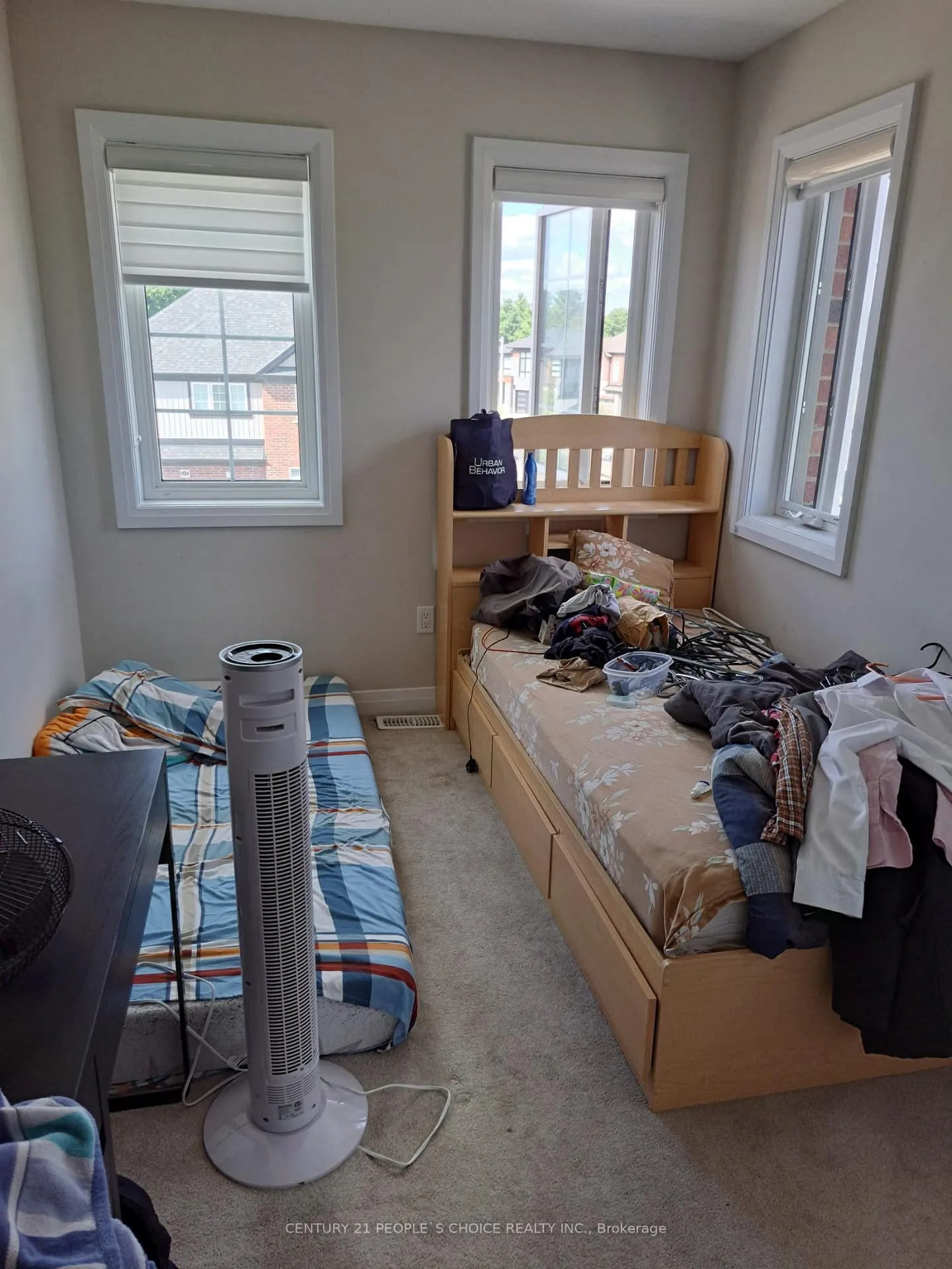 Photo 17 of 122 Monarch Woods Drive, Kitchener — HOMEH
