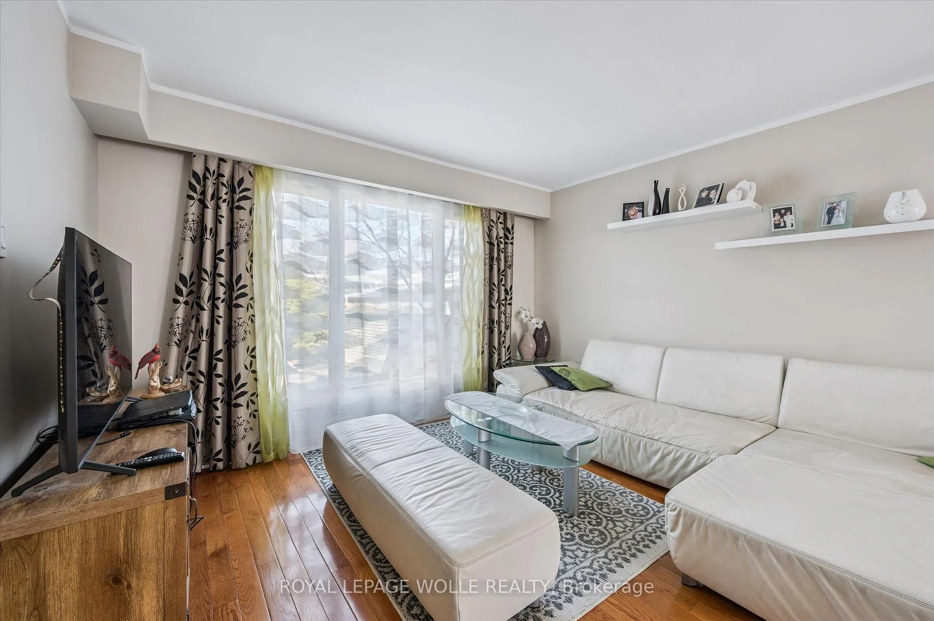 Photo 6 of 55 Ralgreen Crescent, Kitchener — HOMEH