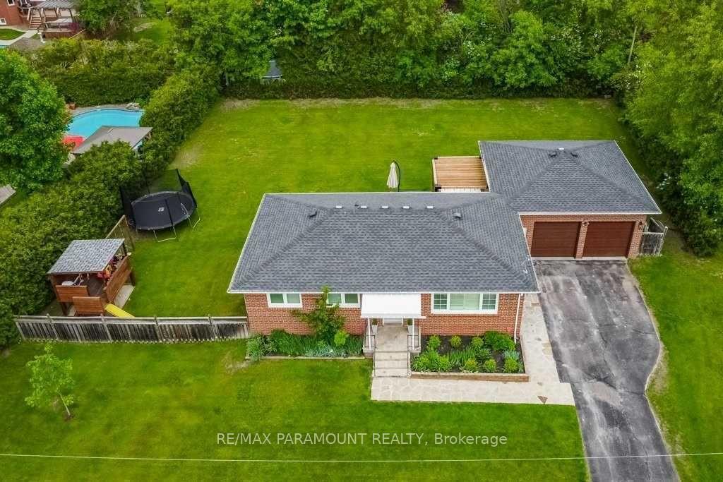Photo 2 of 33 Parsons Avenue, Caledon, Caledon East — HOMEH